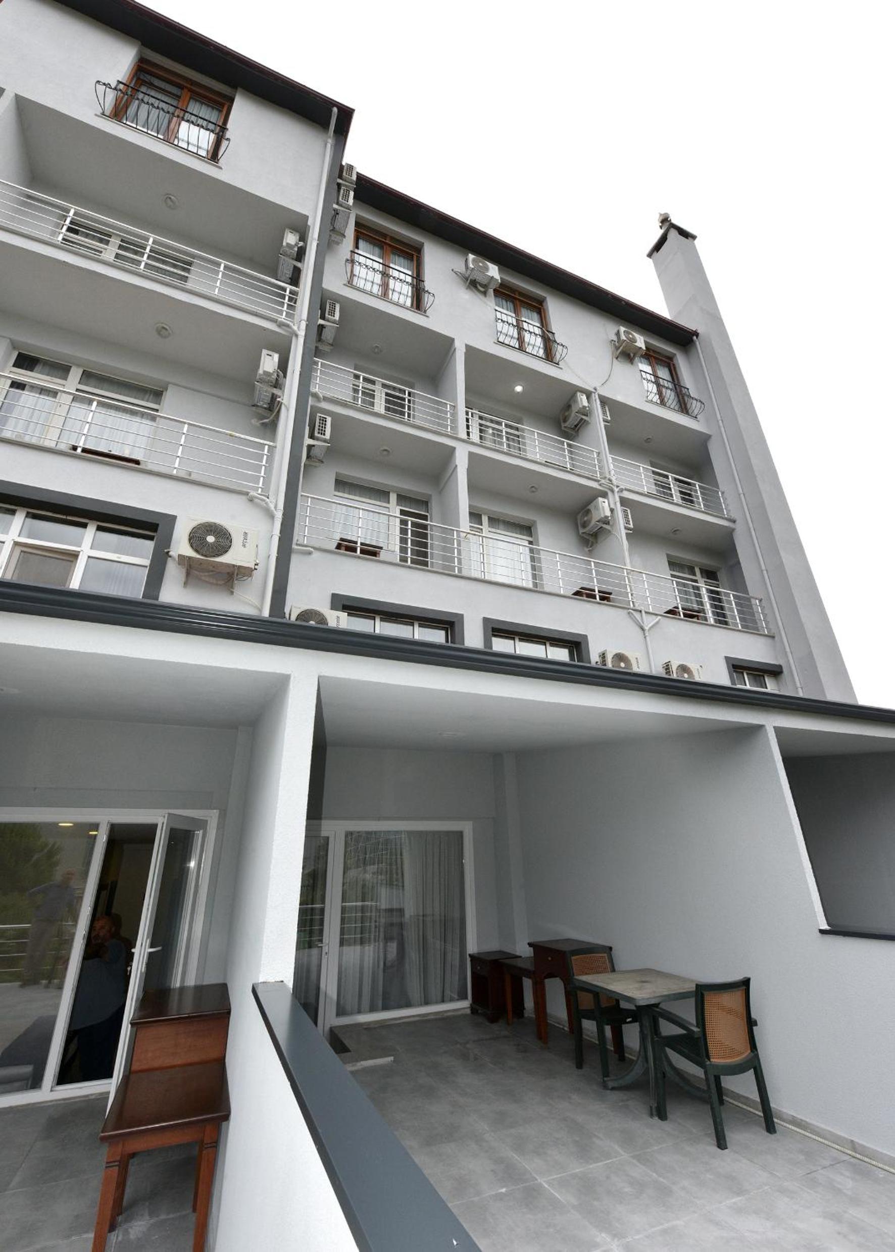 Deluxe Double Room With Balcony And Sea View - Photo 6