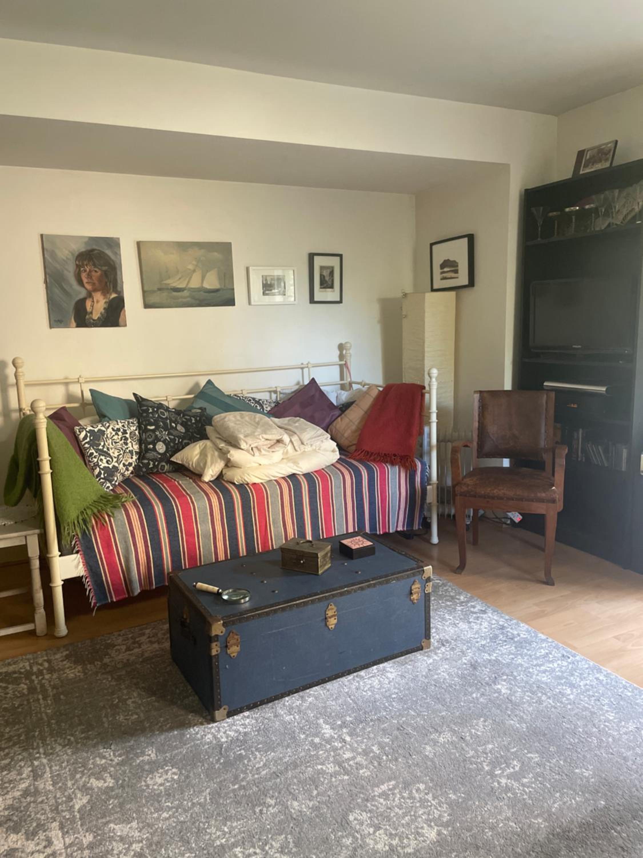 One-Bedroom Apartment photo 3