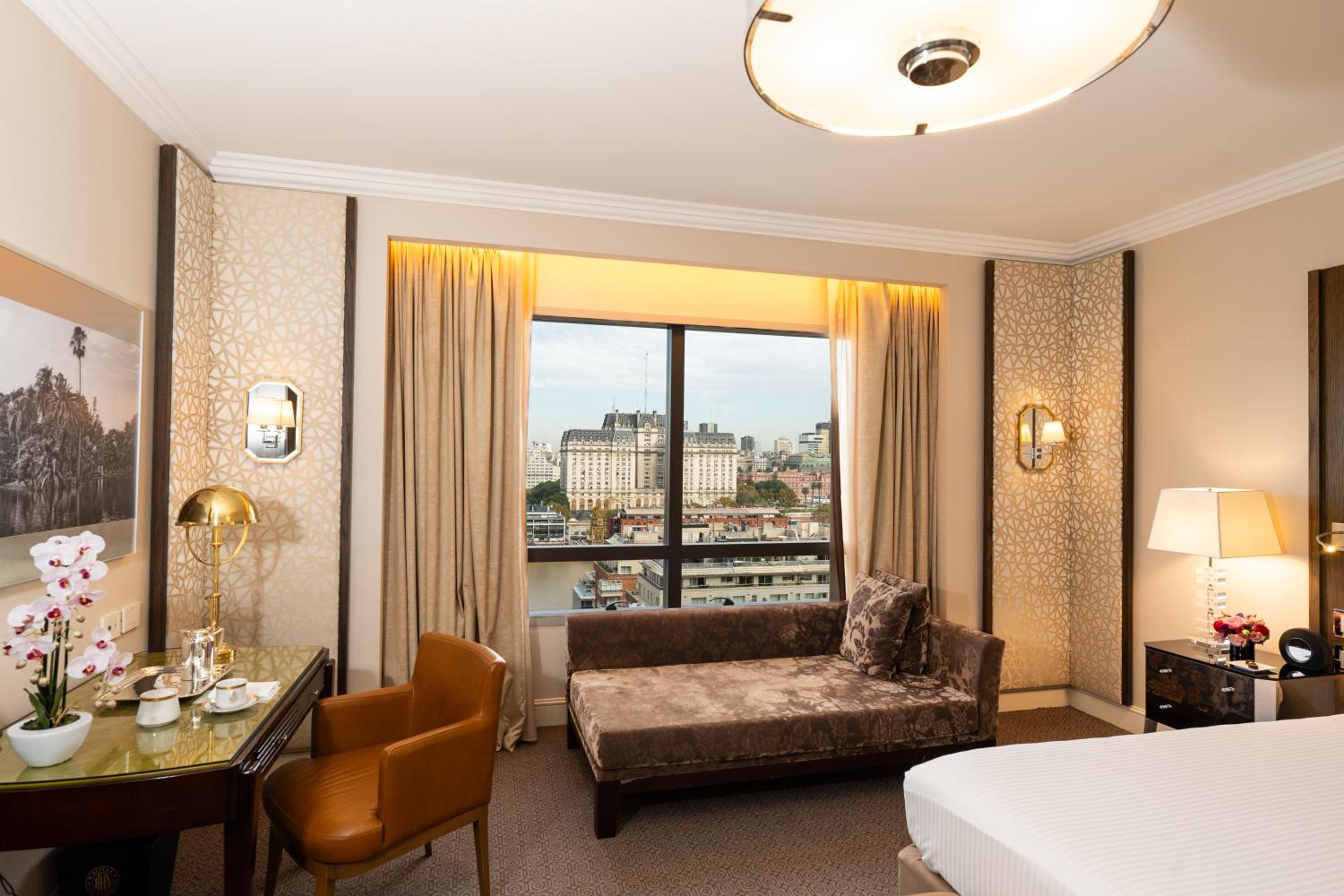 Junior Suite thumbnail 5