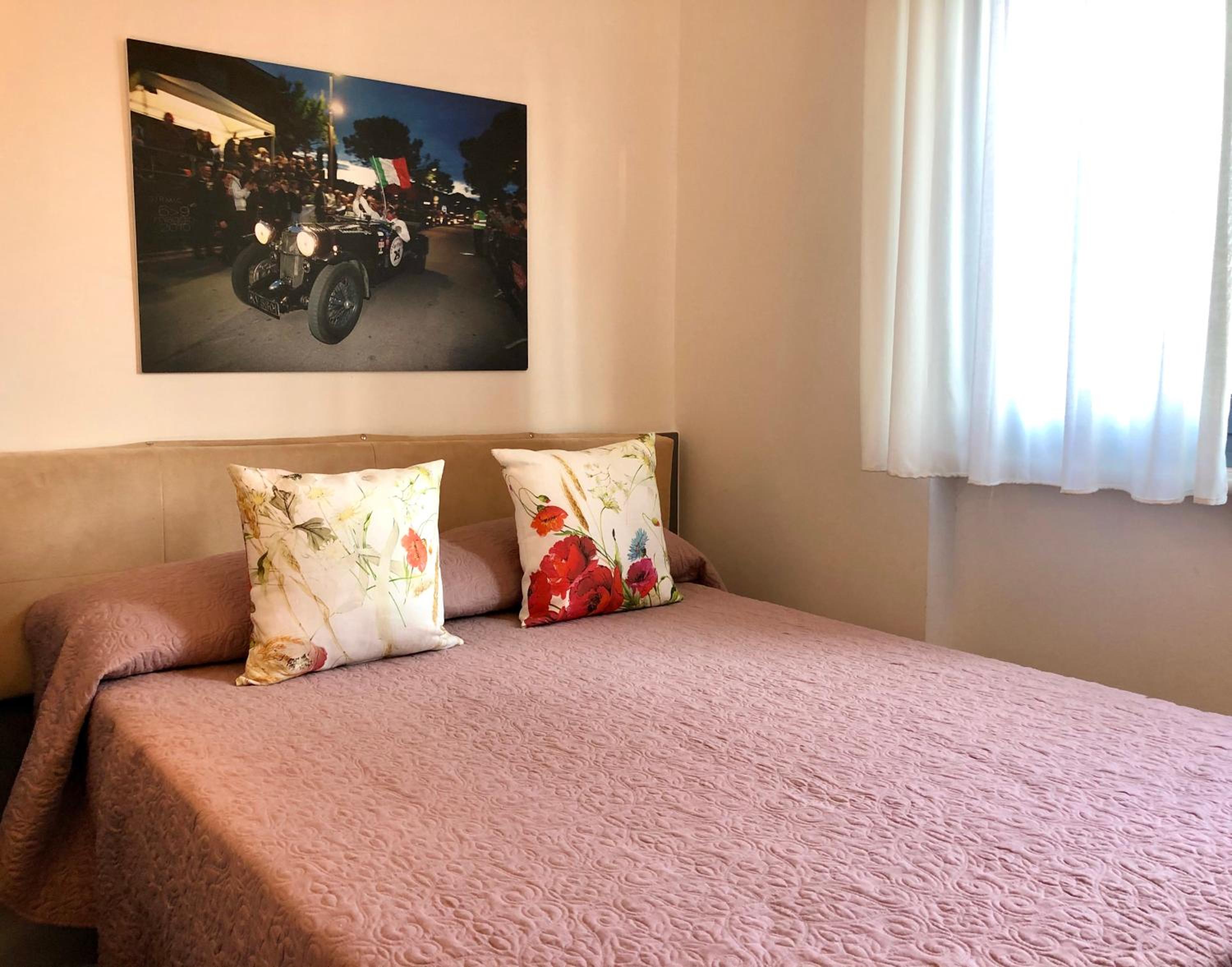 Small Double Room photo 2