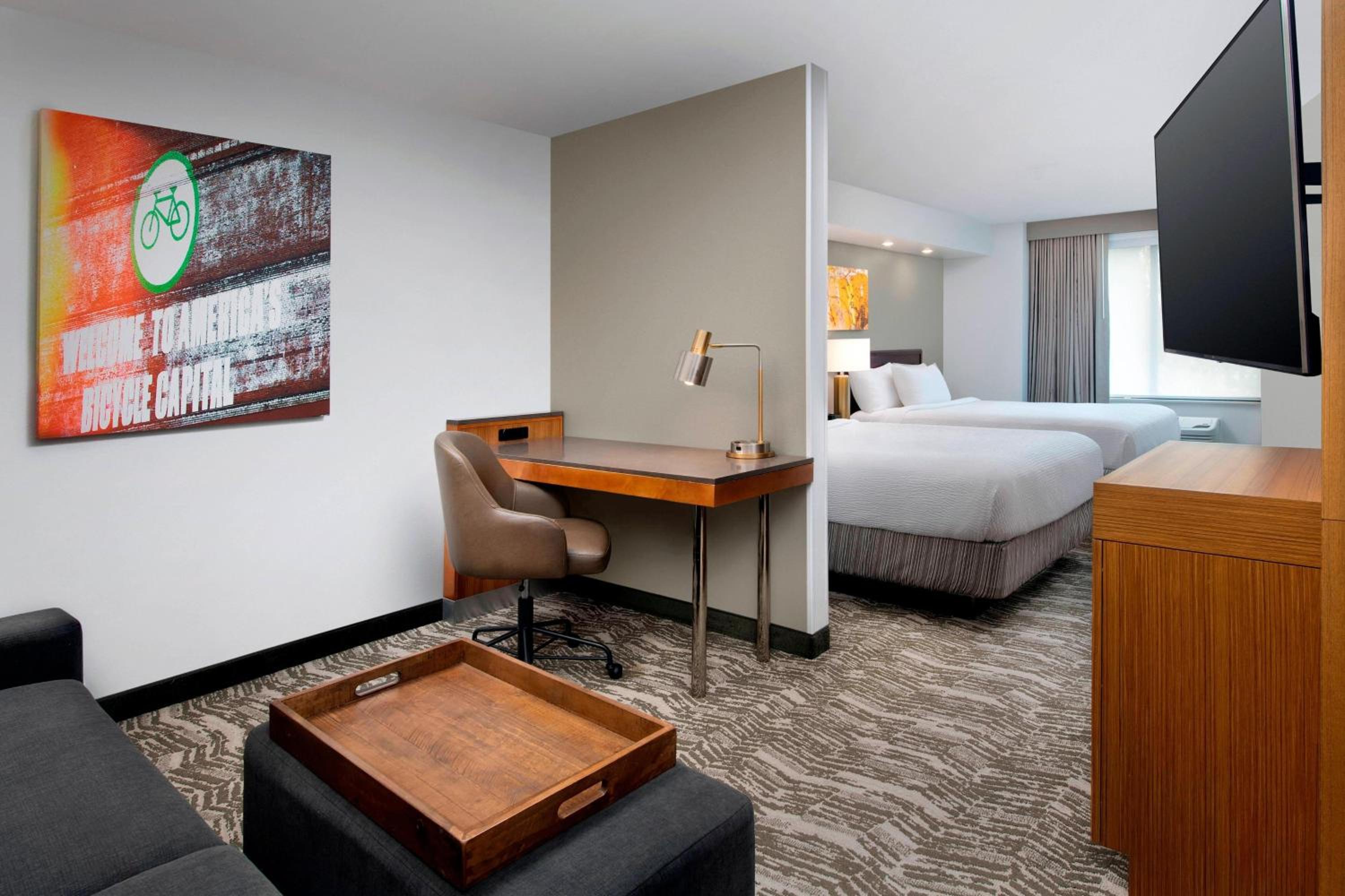 Queen Suite with Two Queen Beds and Sofa Bed - Photo 1