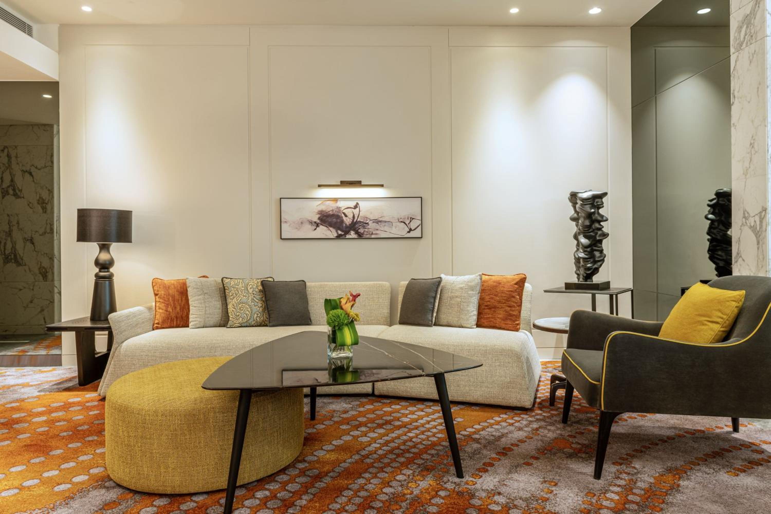 One-Bedroom Explorer Suite - Photo 3