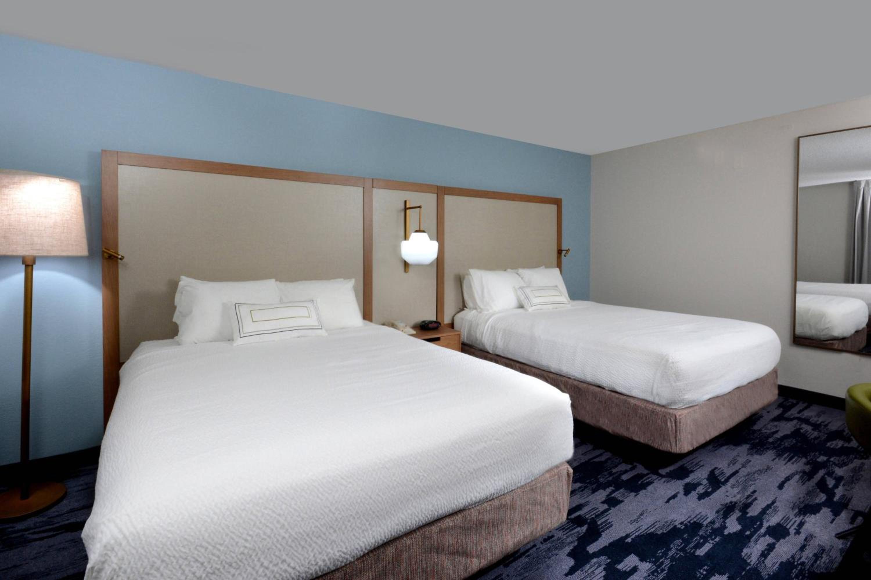 Guest room, 2 Queen - Photo 6