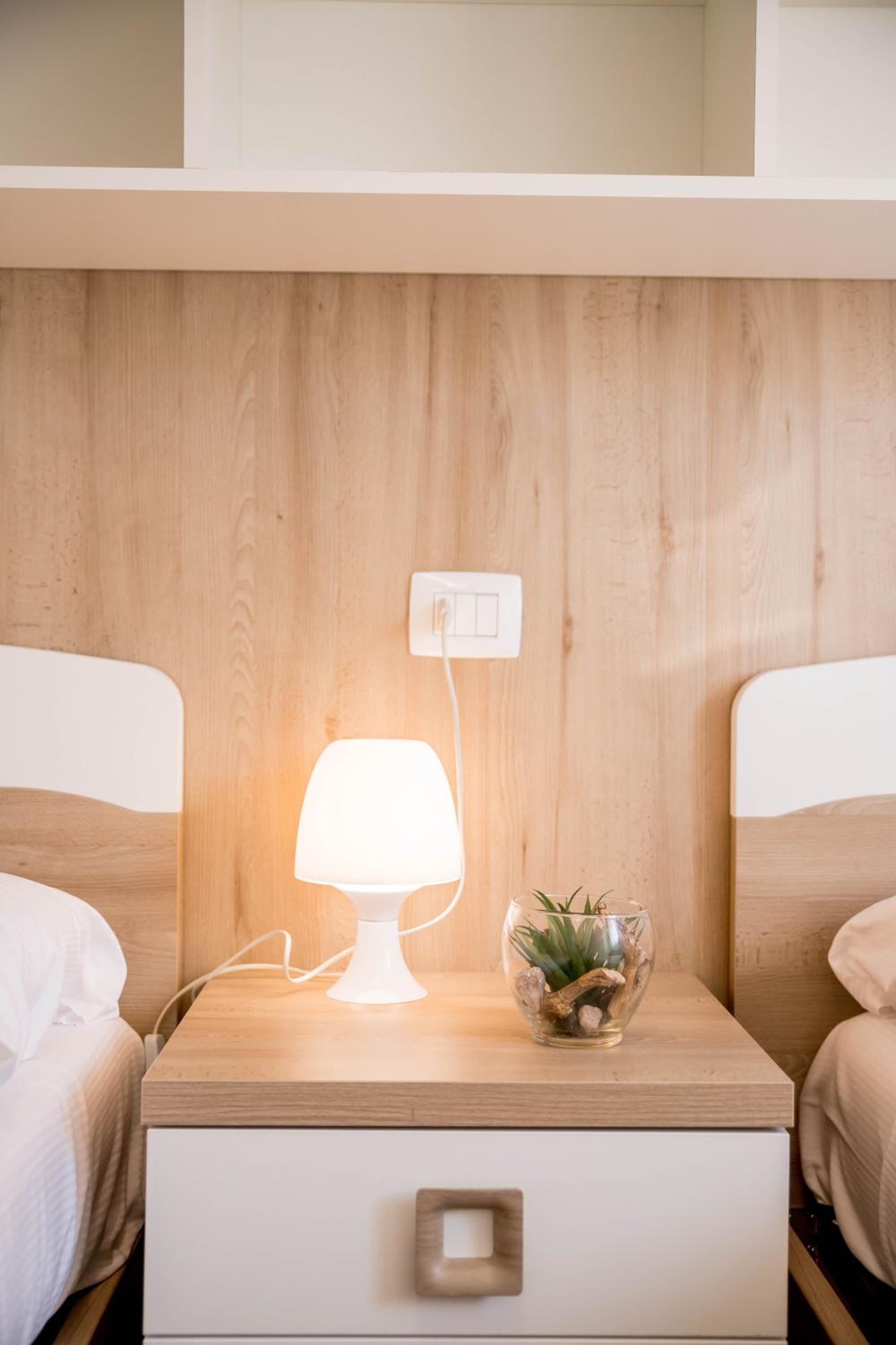 Two-Bedroom Apartment - Photo 9