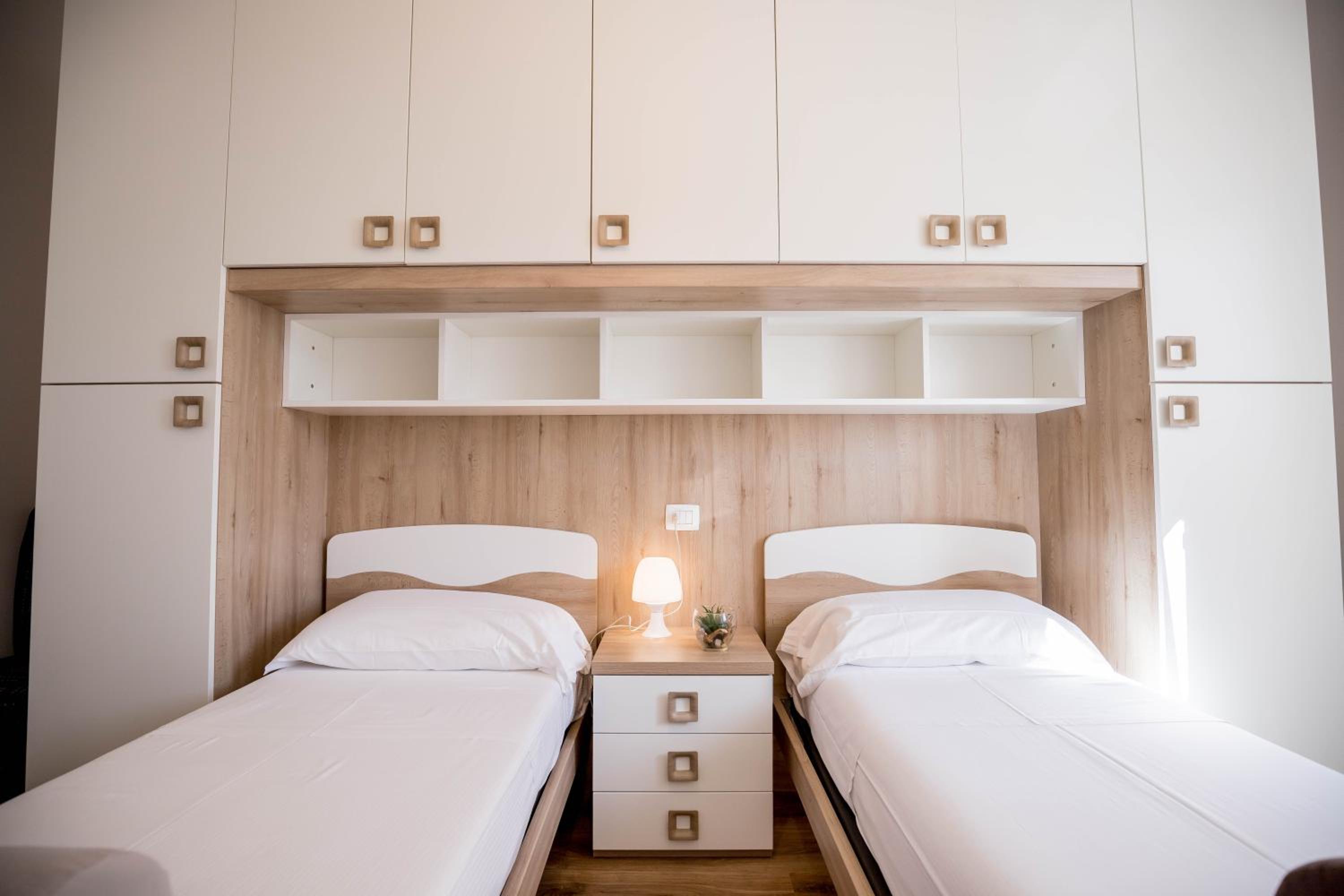 Two-Bedroom Apartment - Photo 4