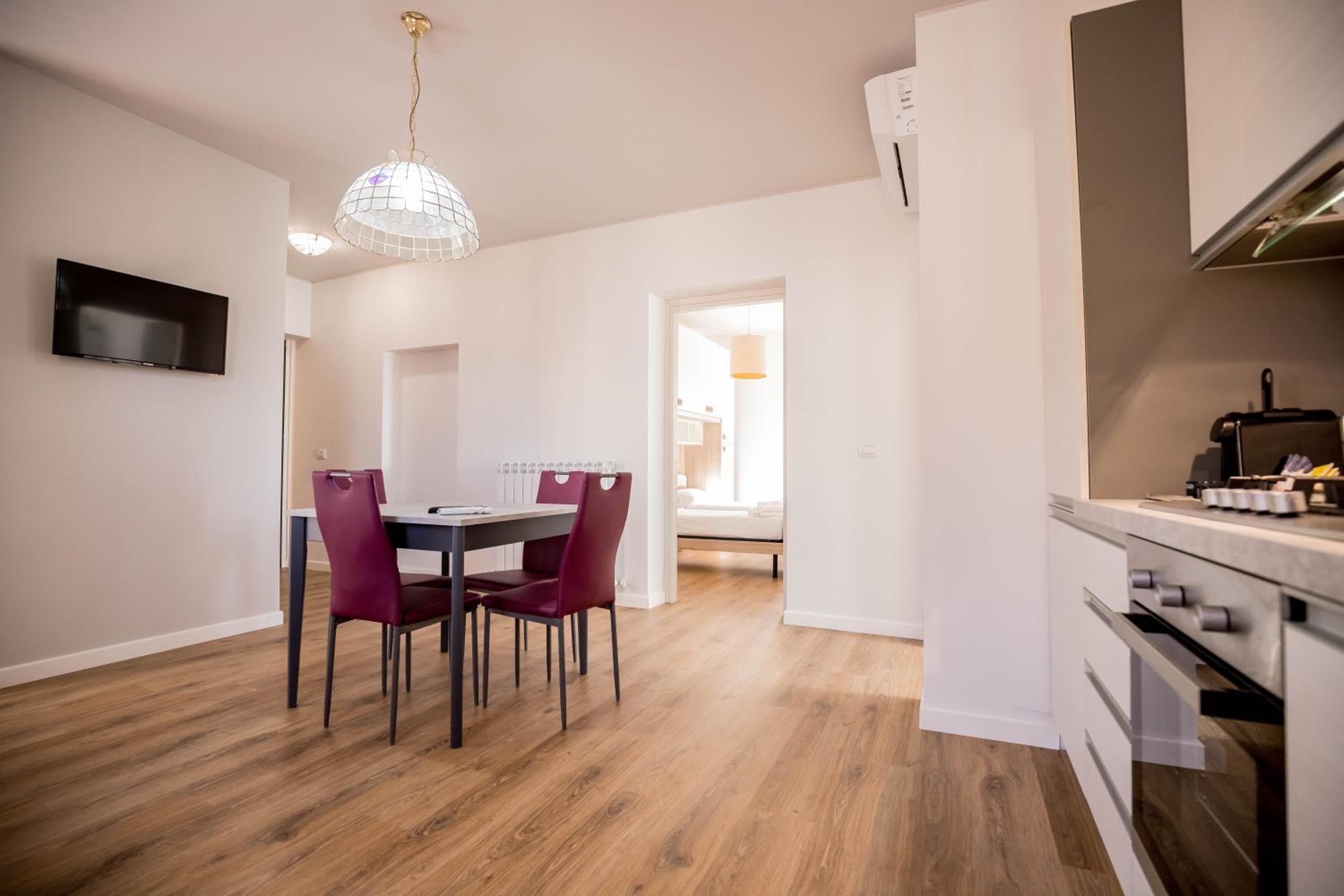 Two-Bedroom Apartment - Photo 8