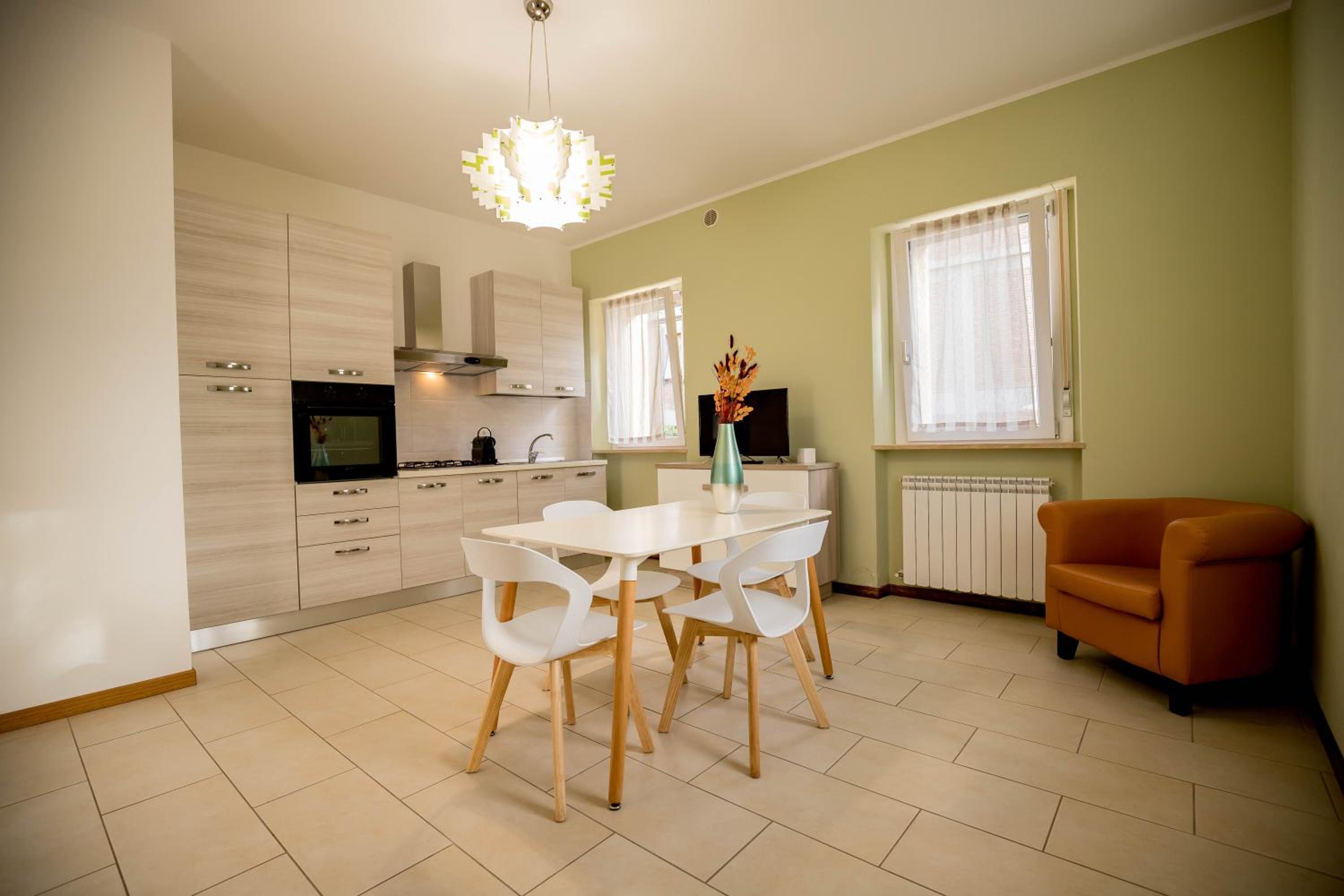 Apartment - Ground Floor - Photo 5
