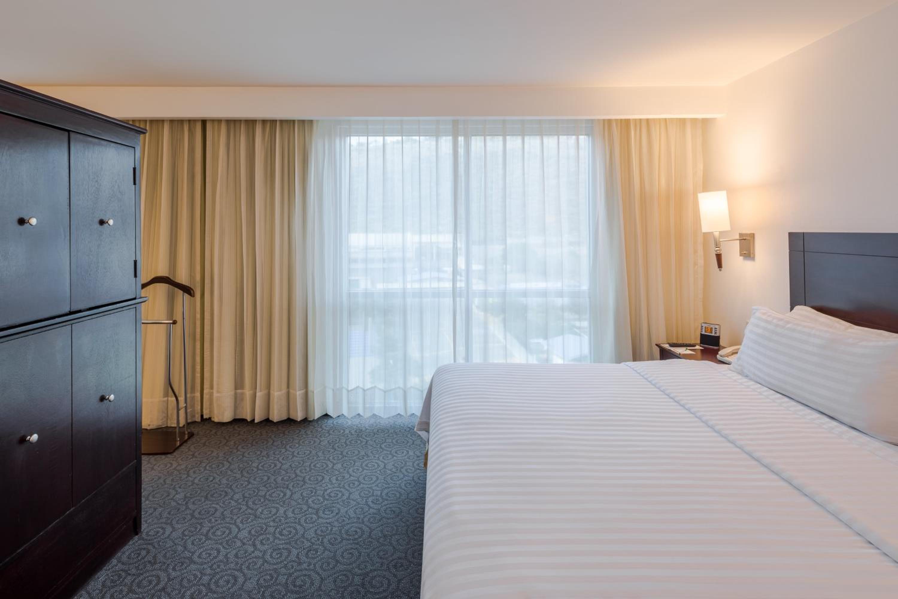 King Suite - Photo 1