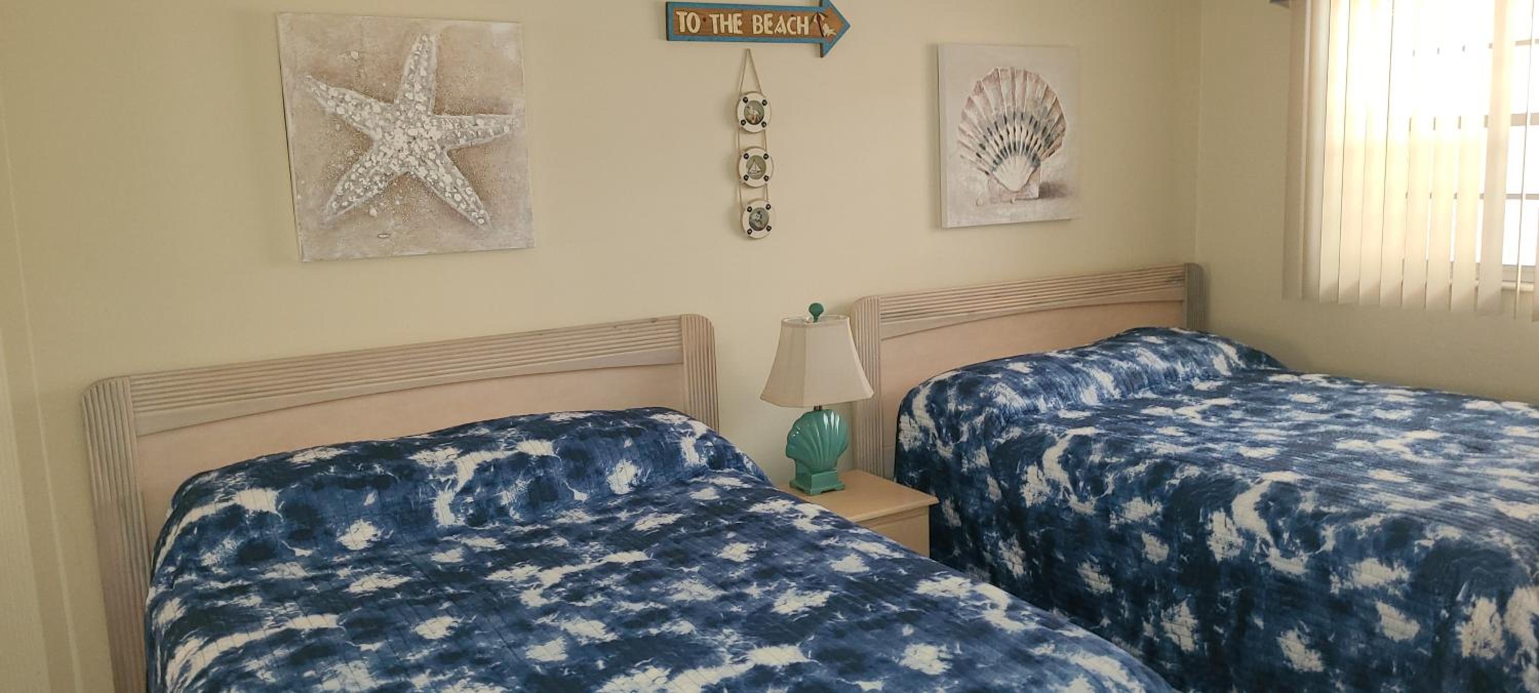 Two-Bedroom Apartment - Photo 13