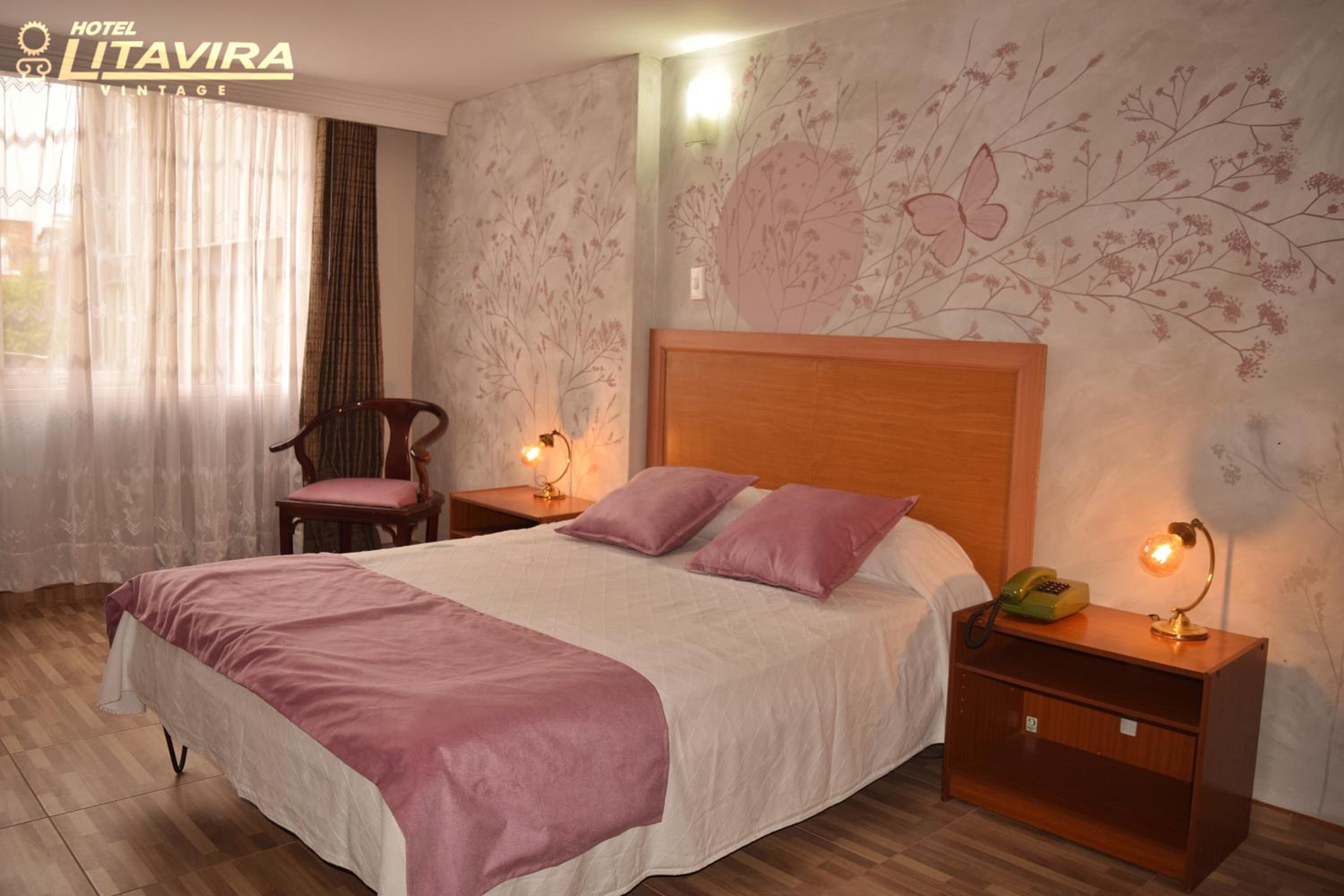 Double Room with Private Bathroom photo 2