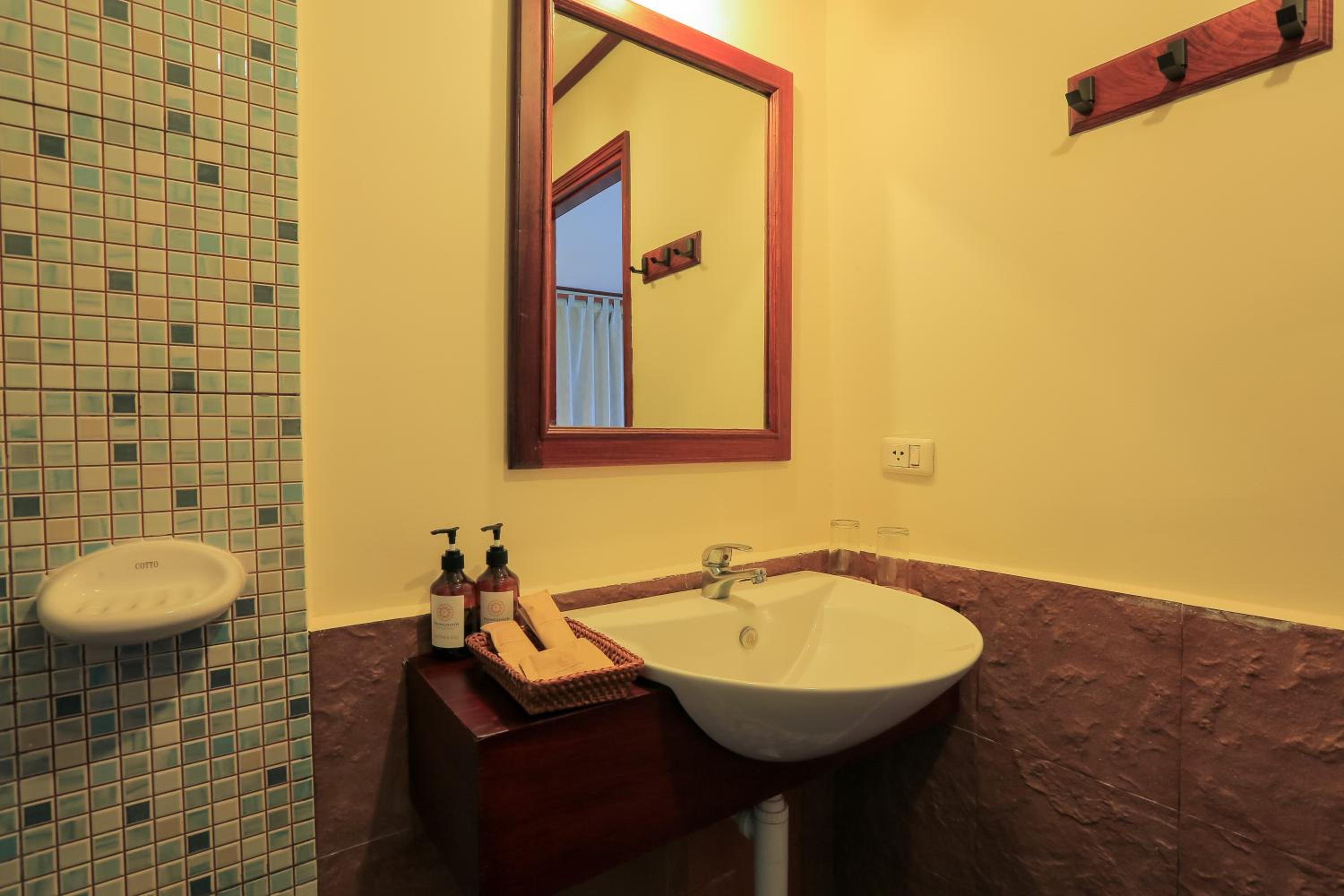 Superior Double Room - Photo 12