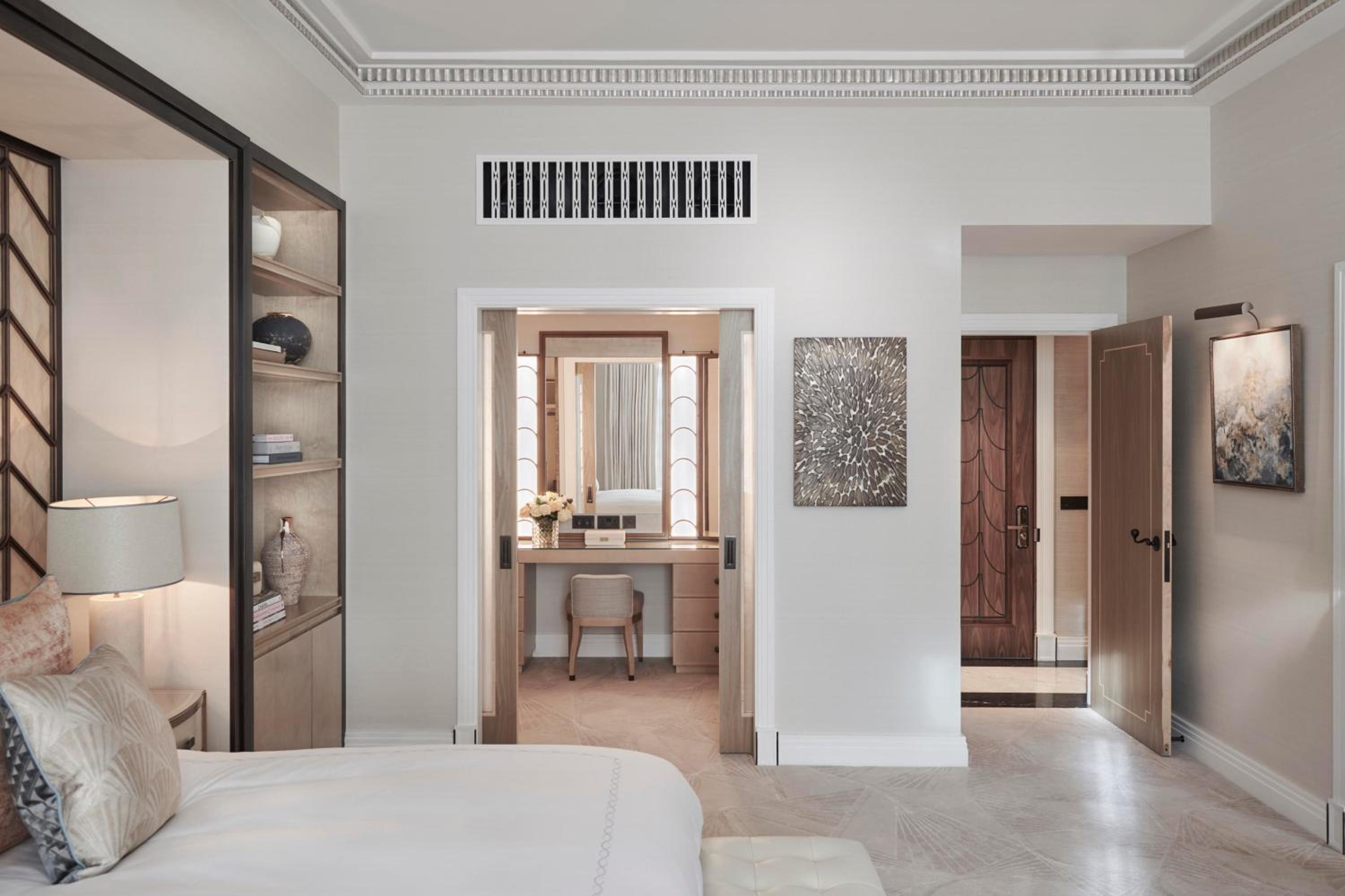 Claridge’s Studio photo 3