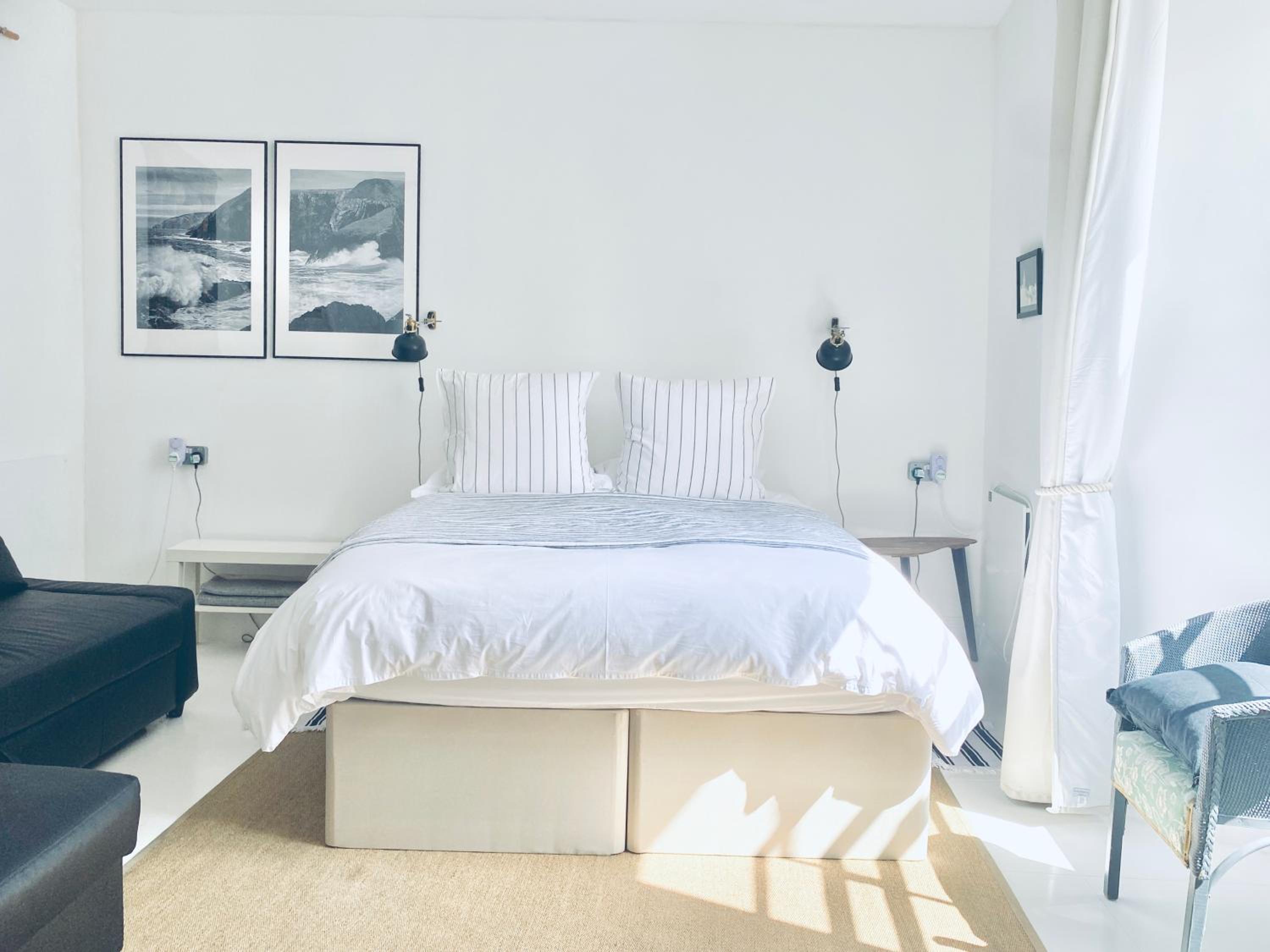 Studio Apartment photo 1