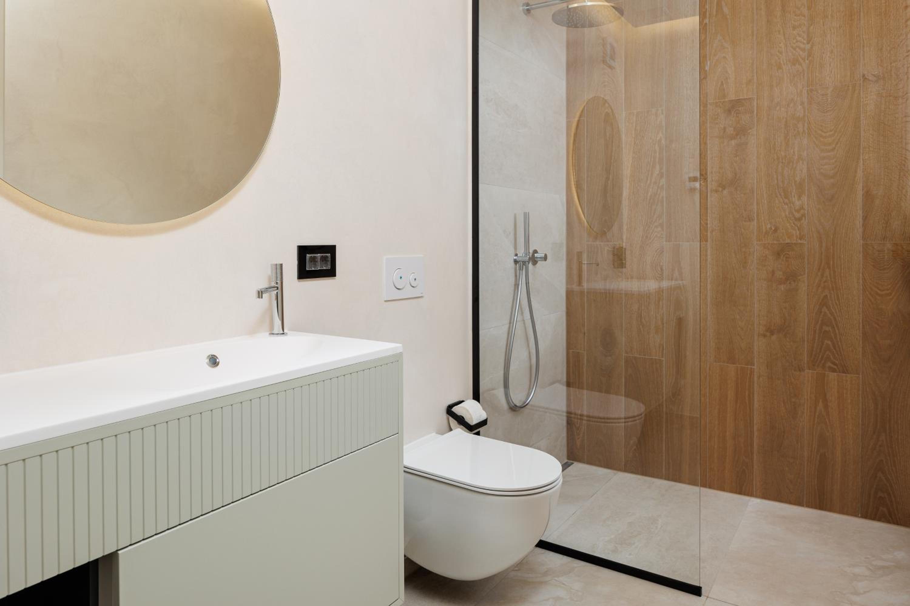 One-Bedroom Apartment - Photo 9