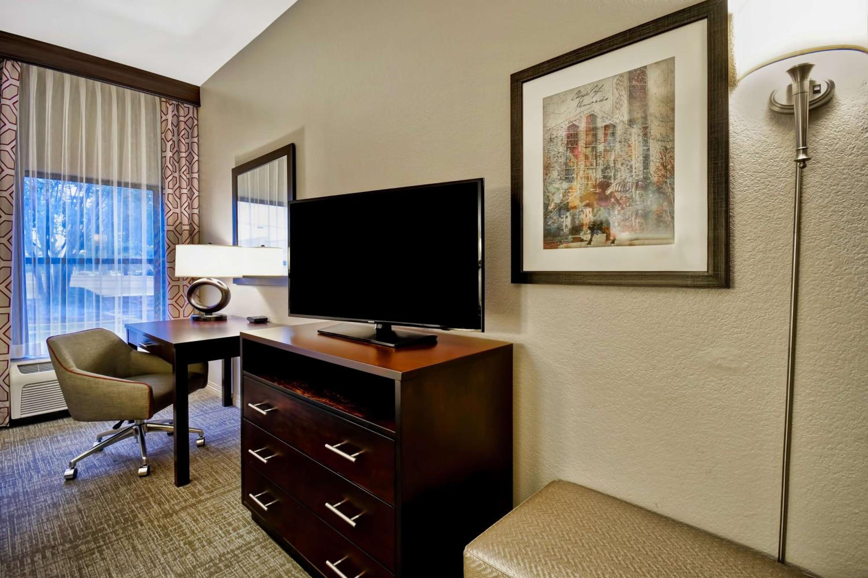 Queen Room with Two Queen Beds - Hearing Access - Photo 1