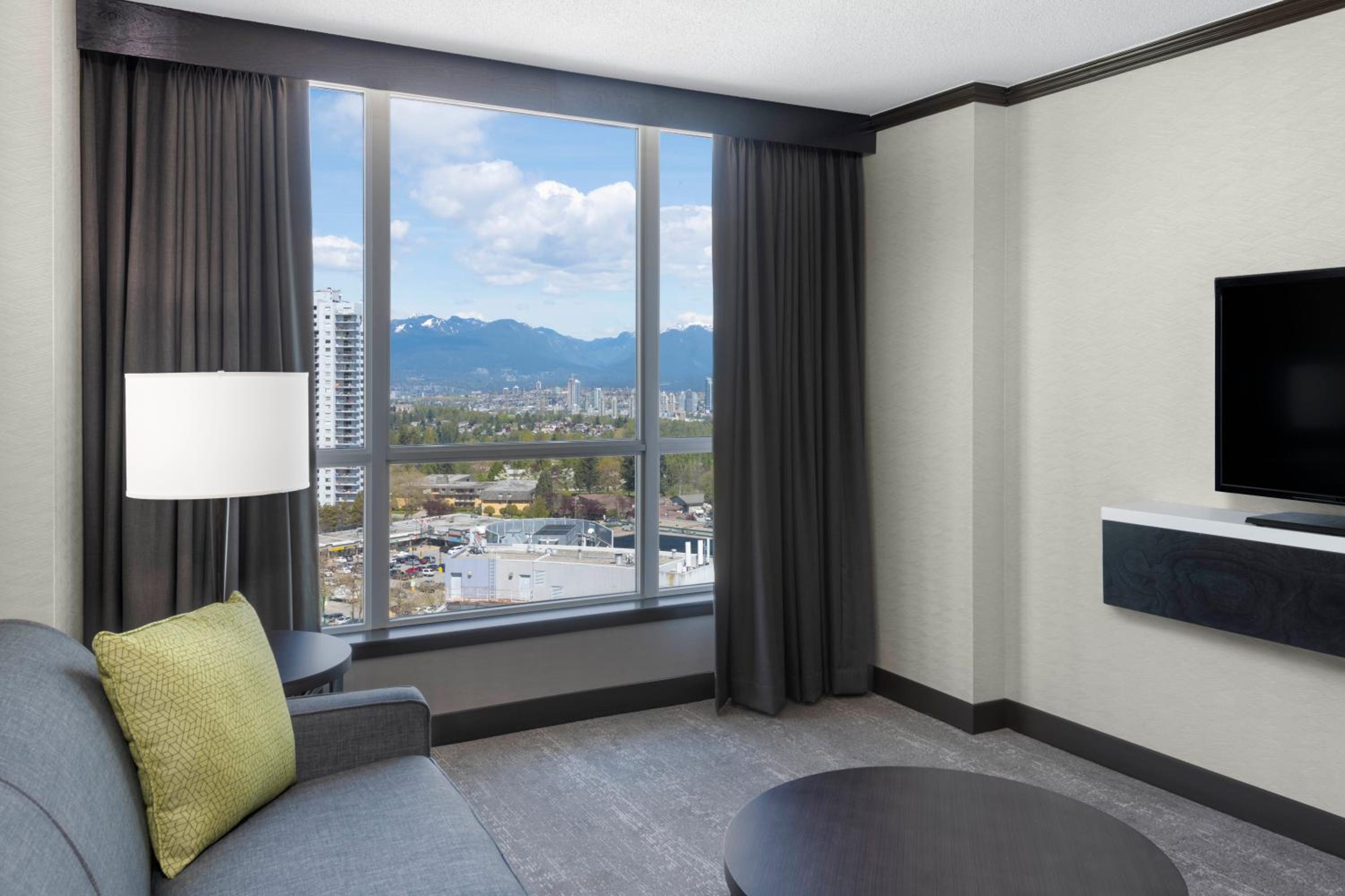King Suite with Sofa Bed - Photo 5