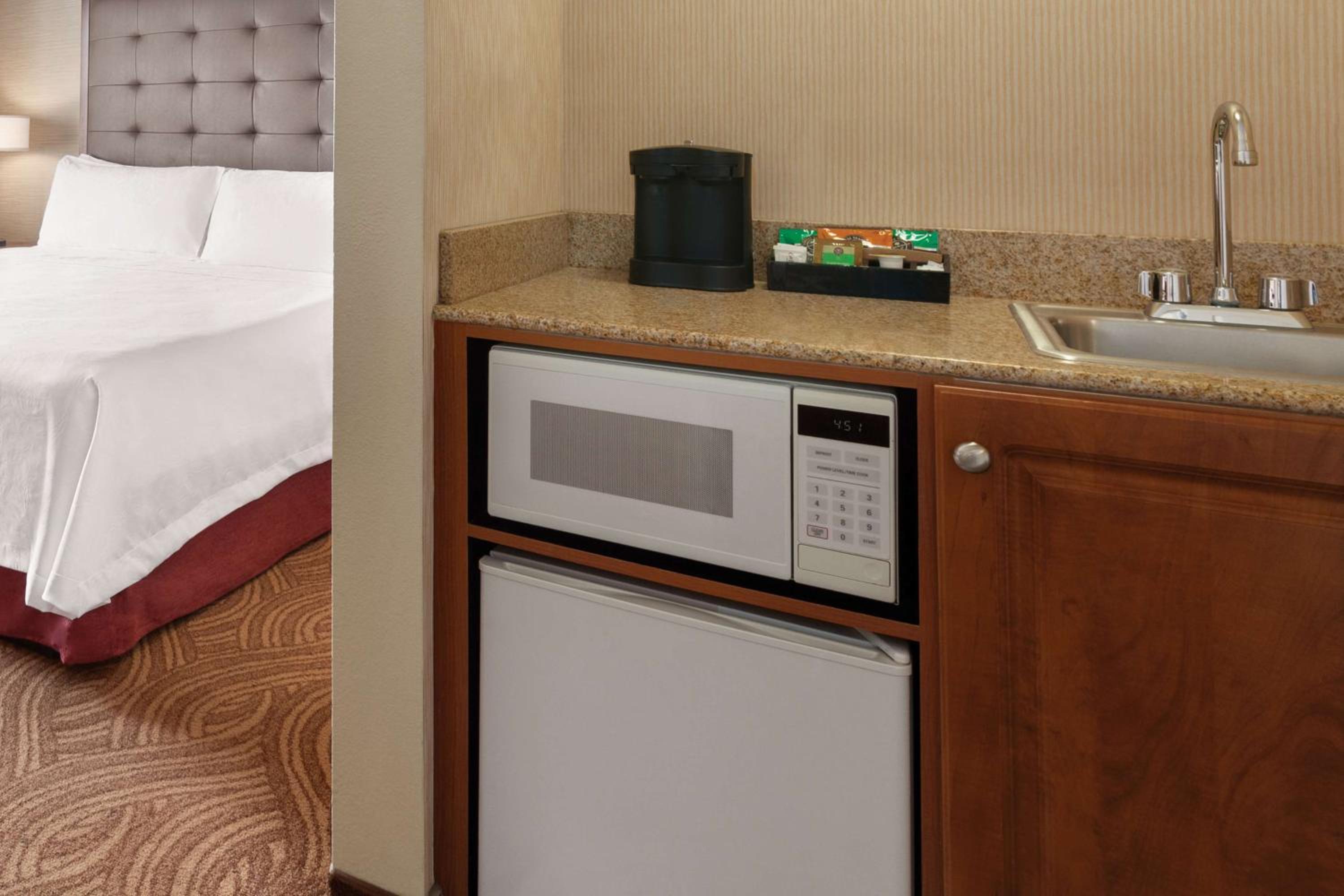 King Room - Non-Smoking