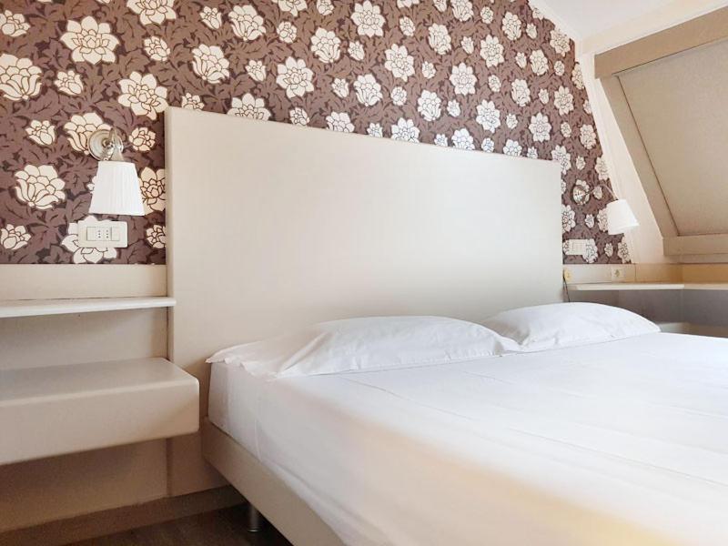 Budget Double or Twin Room - Photo 1