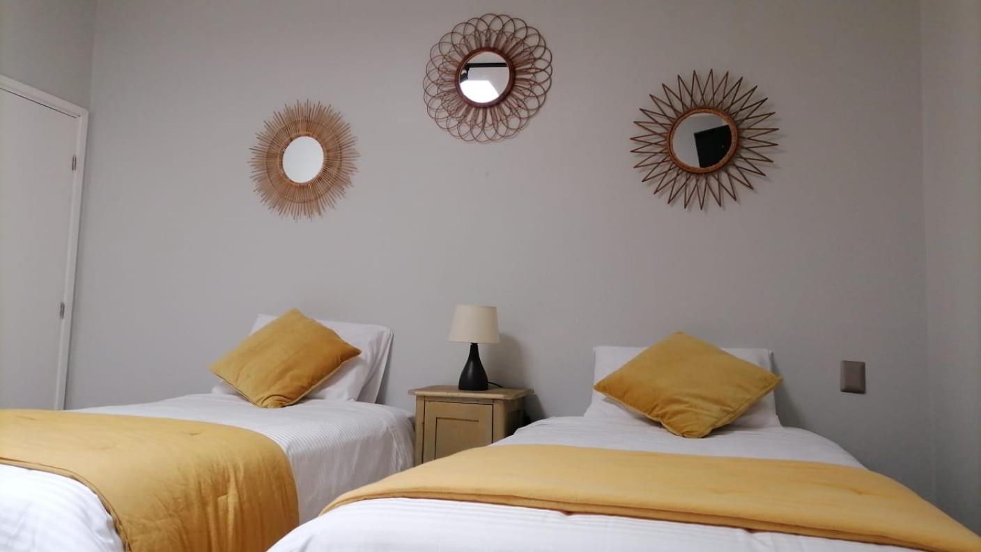 Standard Twin Room photo 2