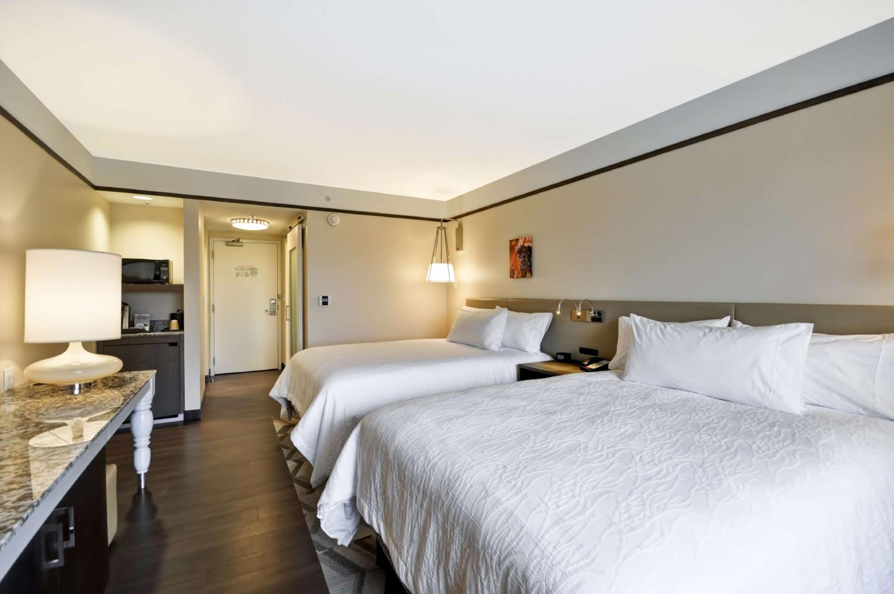 Queen Room with Two Queen Beds - Hearing Access photo 1