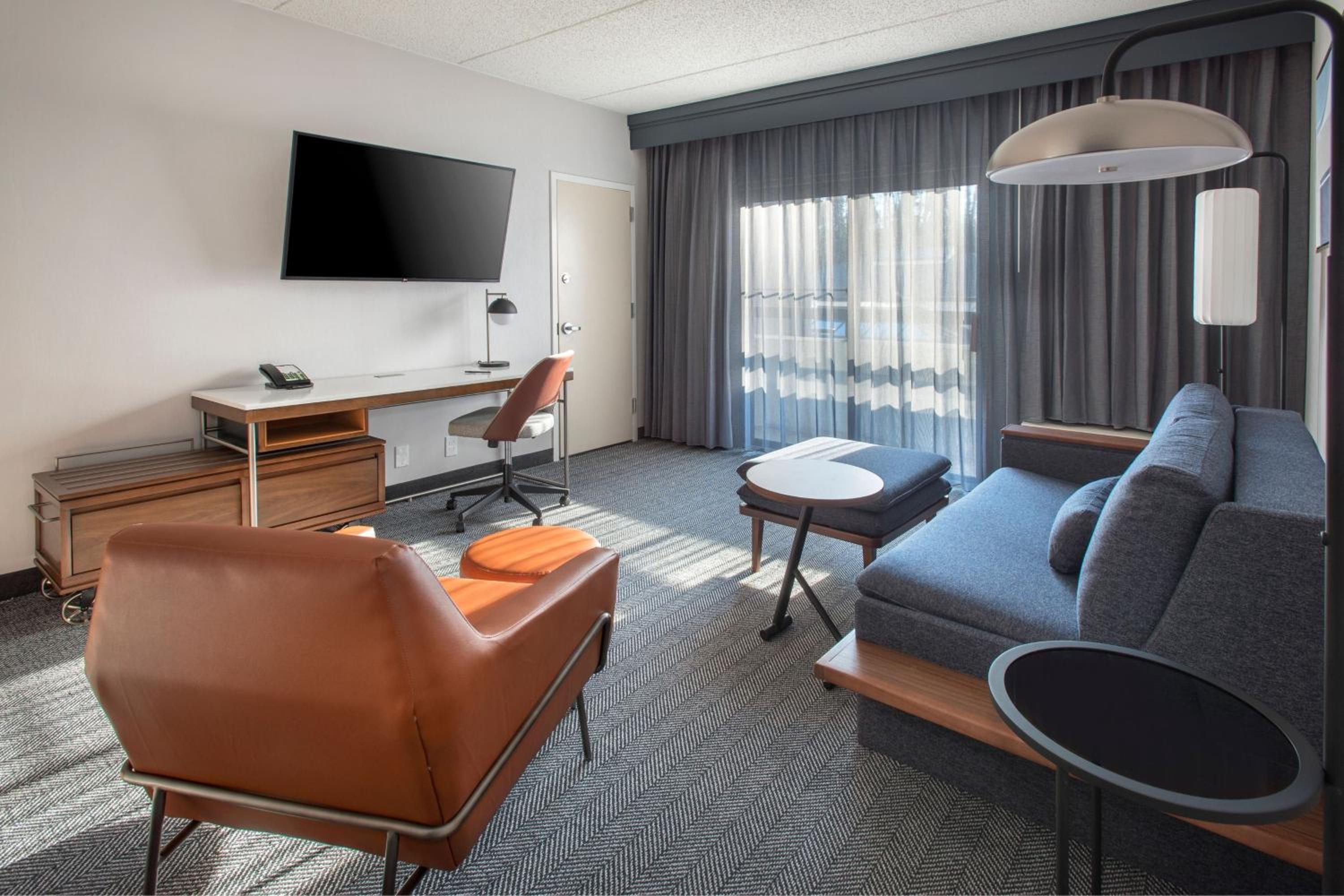 King Suite with Sofa Bed - Photo 9