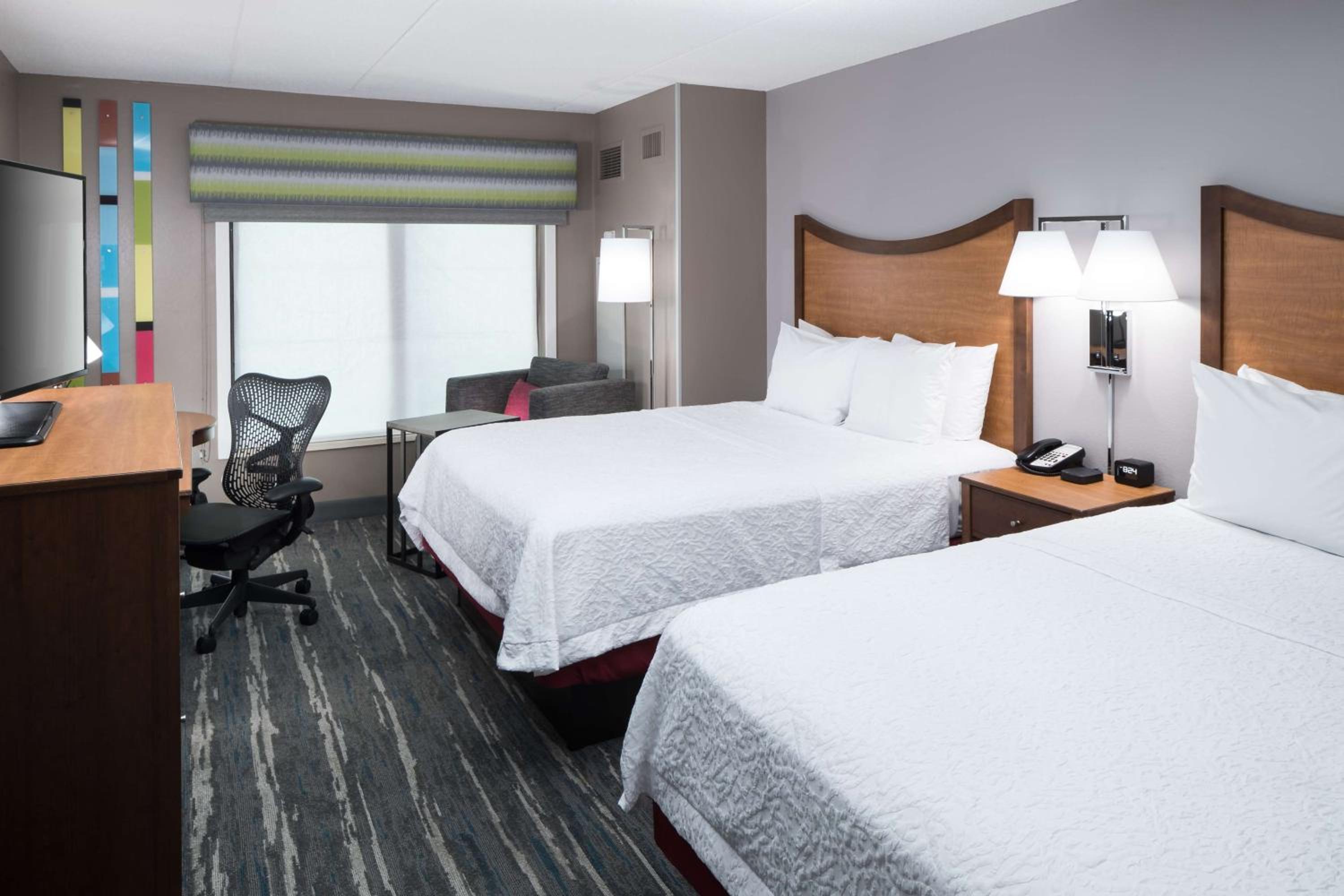 Queen Room with Two Queen Beds - Mobility and Hearing Access/Non-Smoking - Photo 2