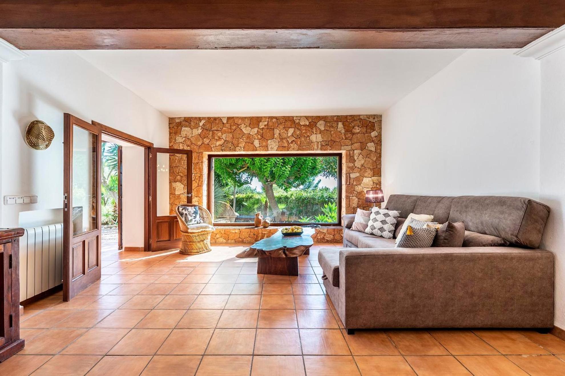 Villa with Private Pool photo 3