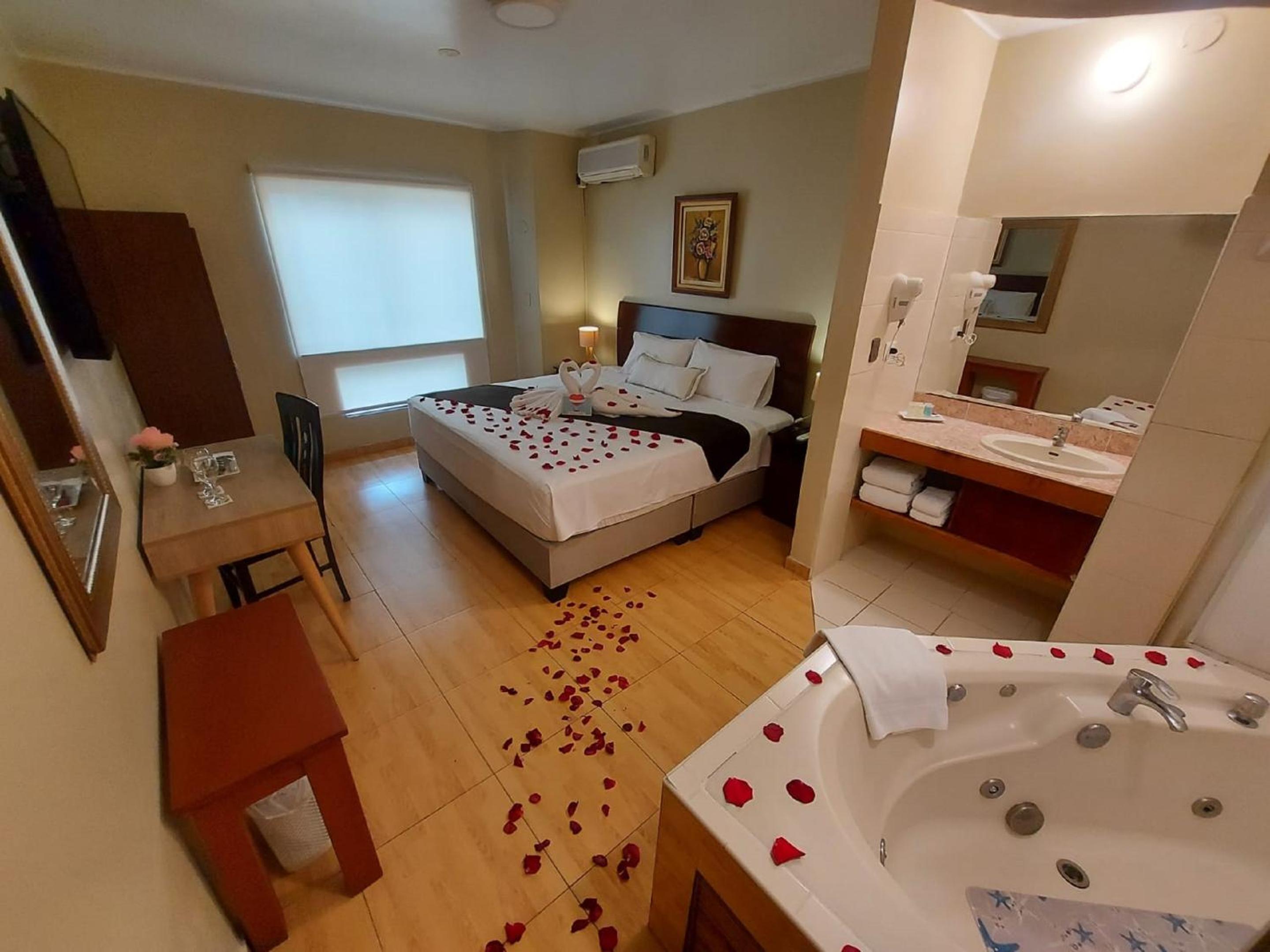 Junior Suite - Photo 2