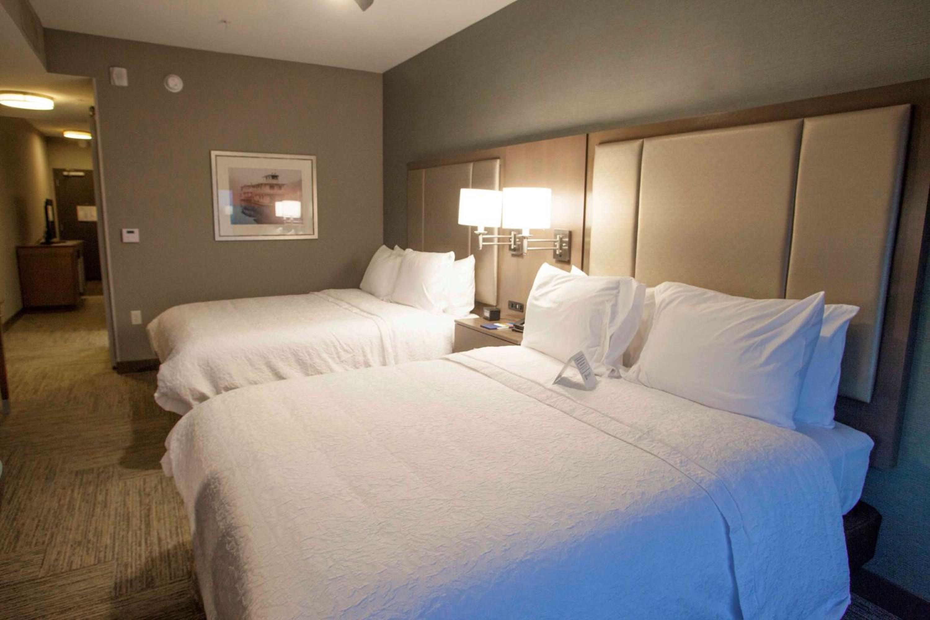 Hampton Inn & Suites St. Paul Downtown