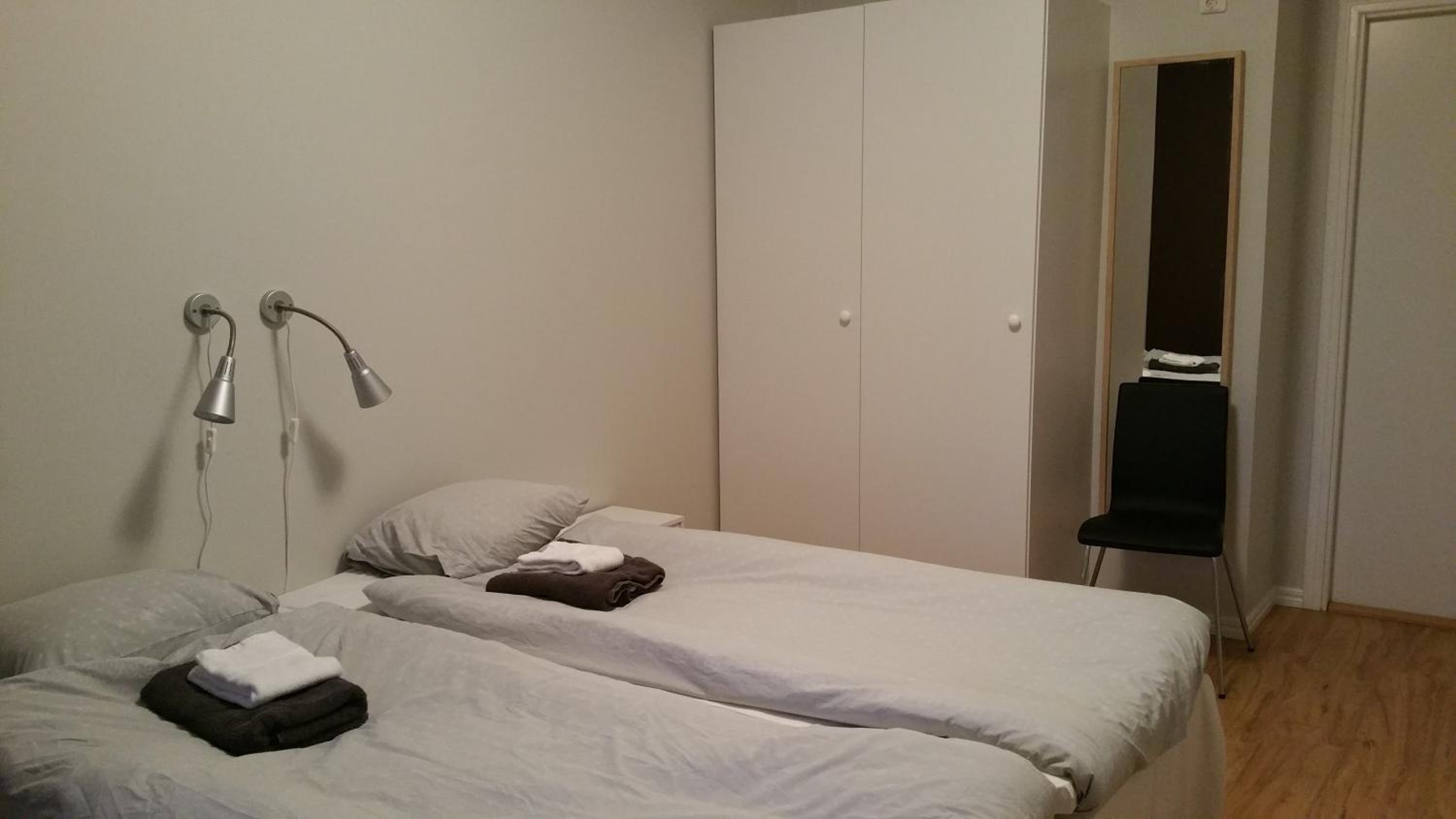 Double Room with Shared Bathroom photo 2