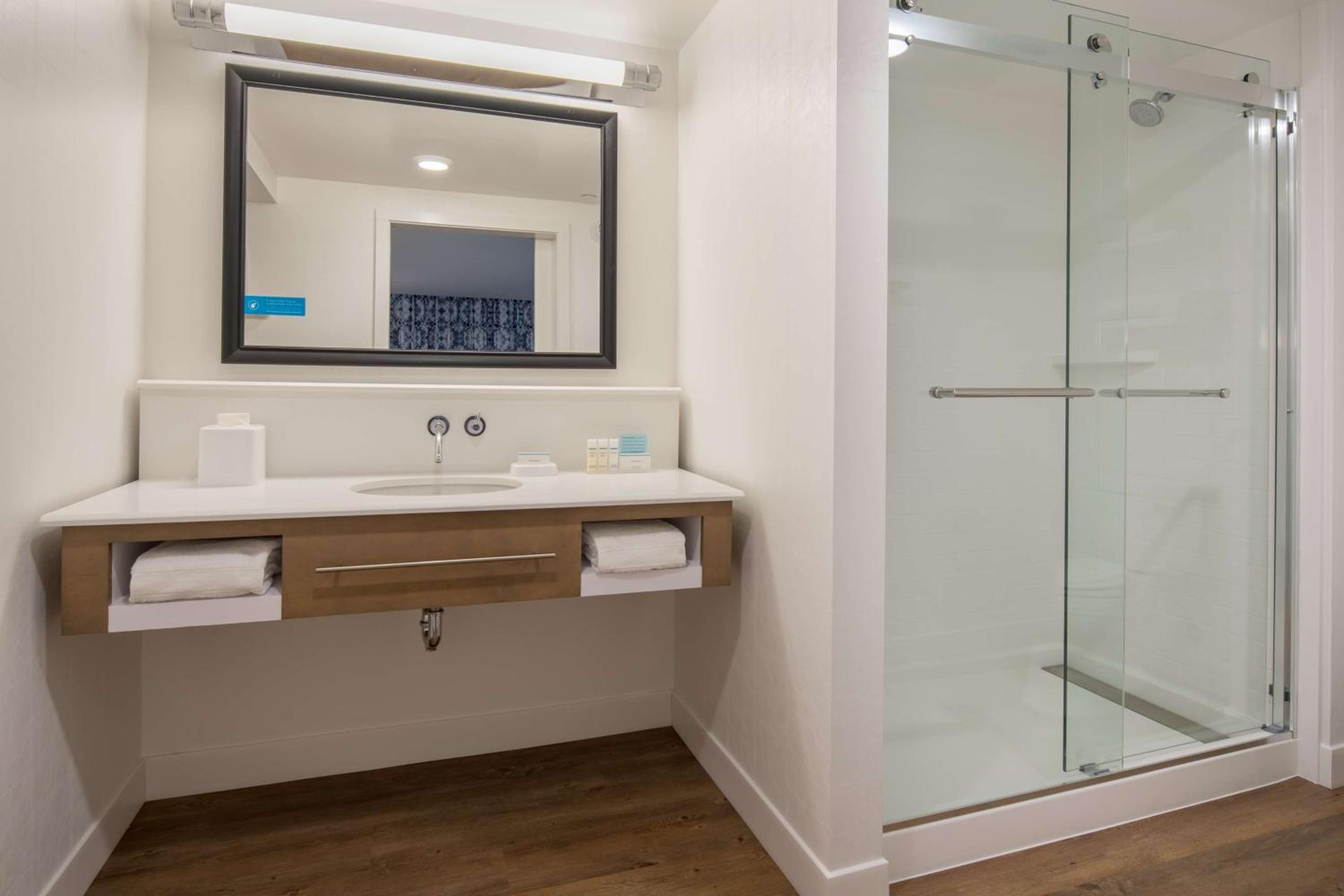 Queen Studio Suite with Two Queen Beds - Non-Smoking