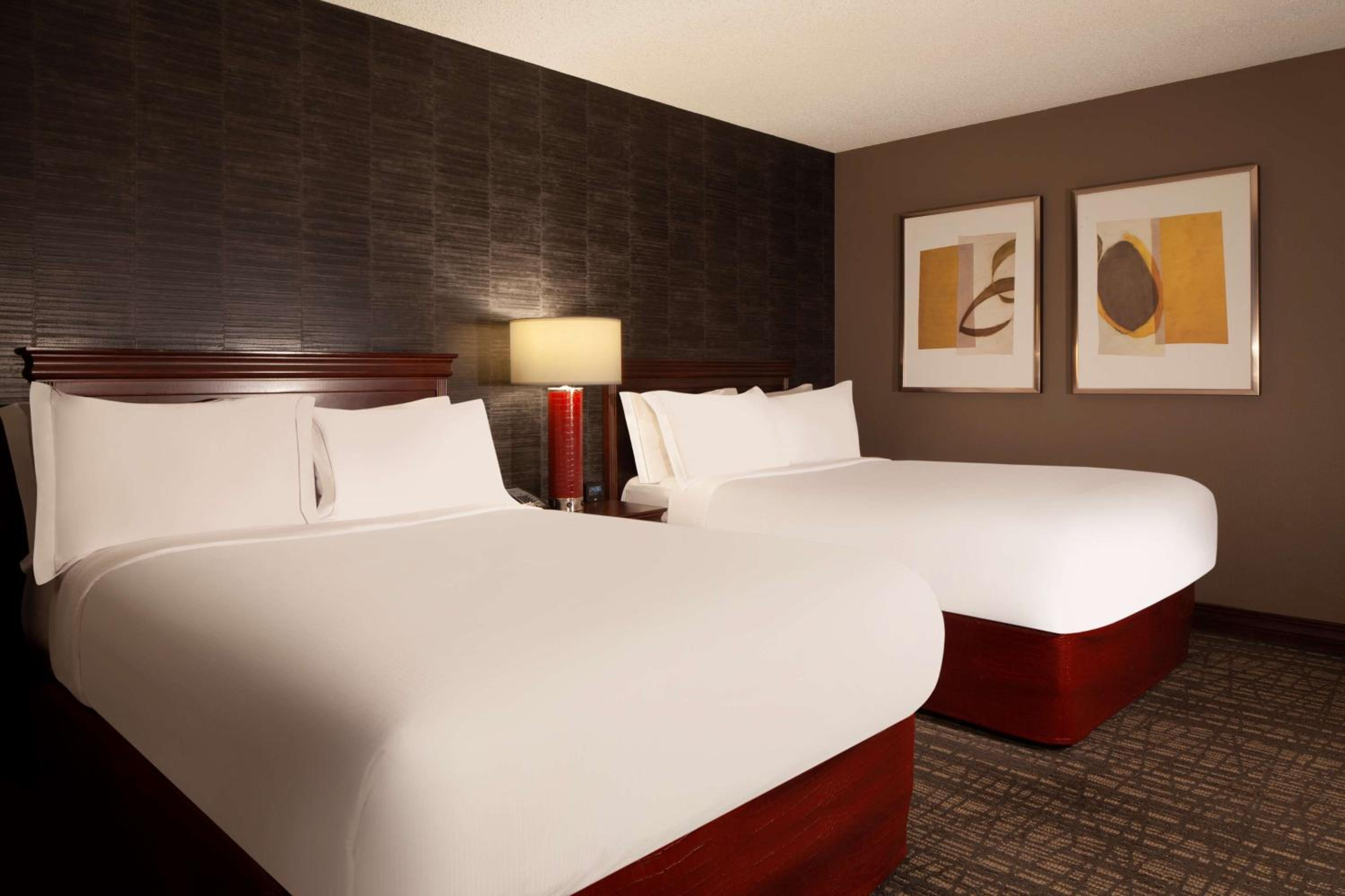 Double Room with Two Double Beds - Photo 1