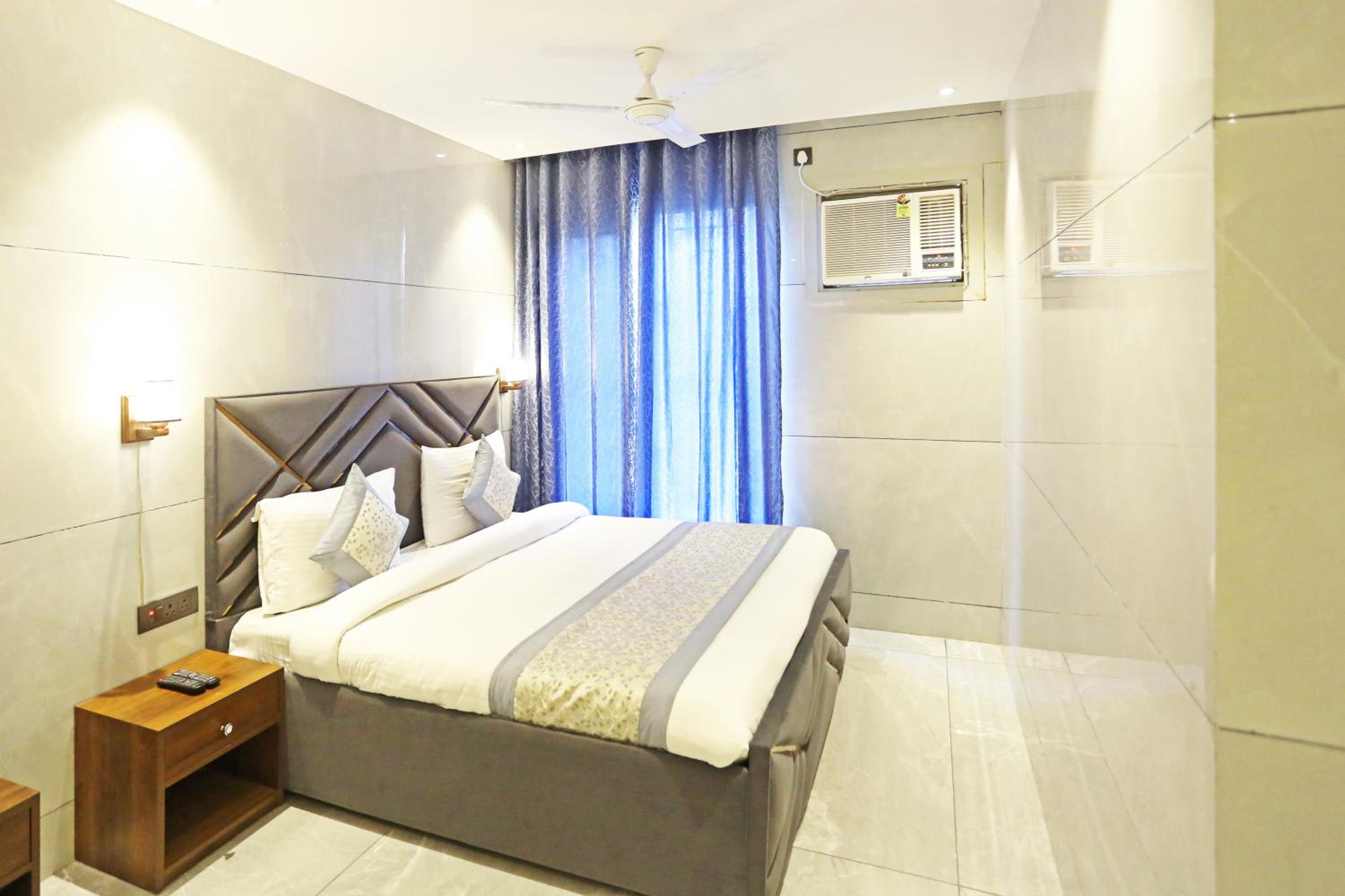 Day use room for 6 hours, strictly from 12 PM to 6 PM no over night stay allowed