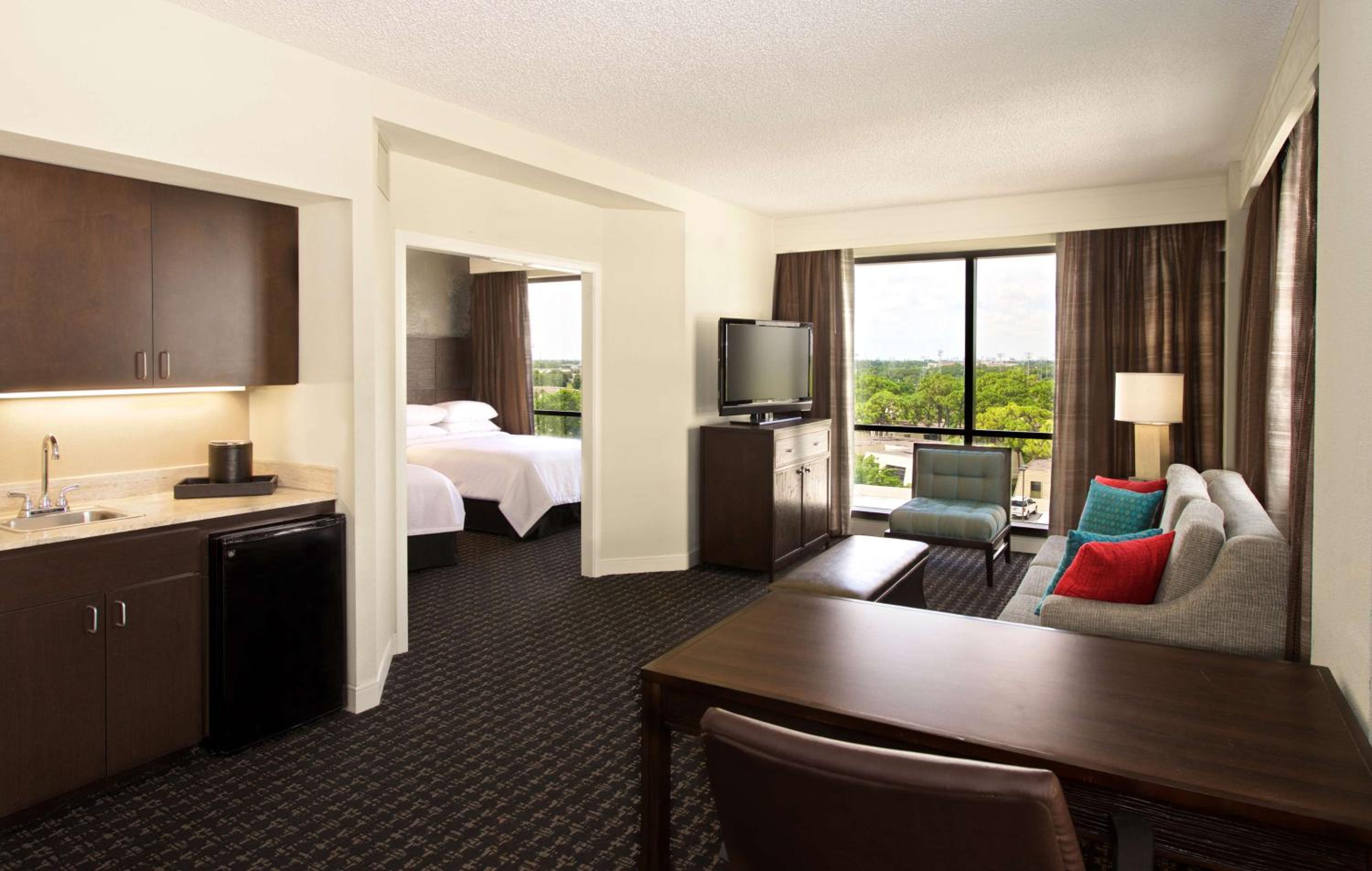 Suite with Two Double Beds - Photo 3