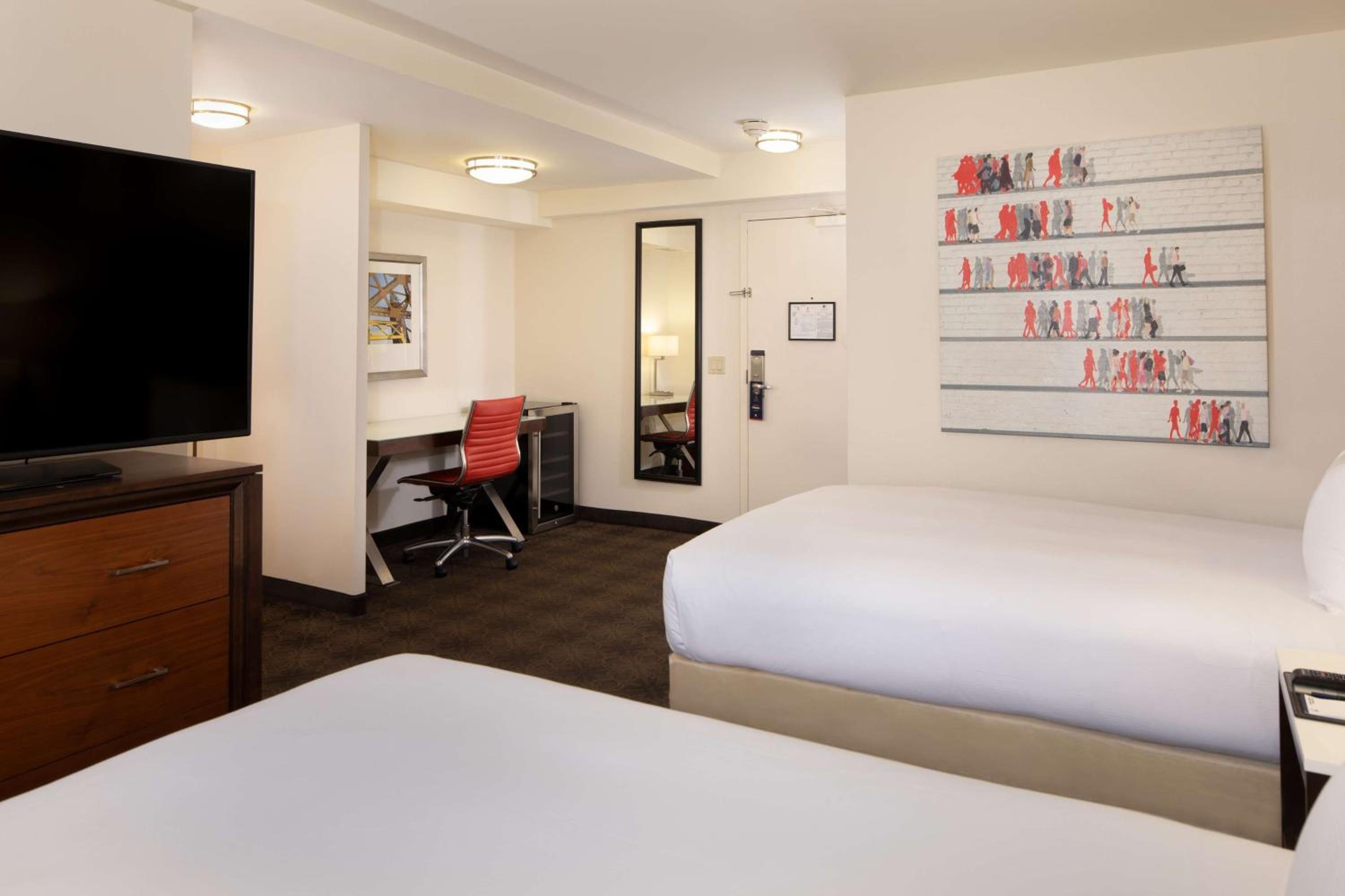 Double Room with Two Double Beds - Non-Smoking - Photo 4