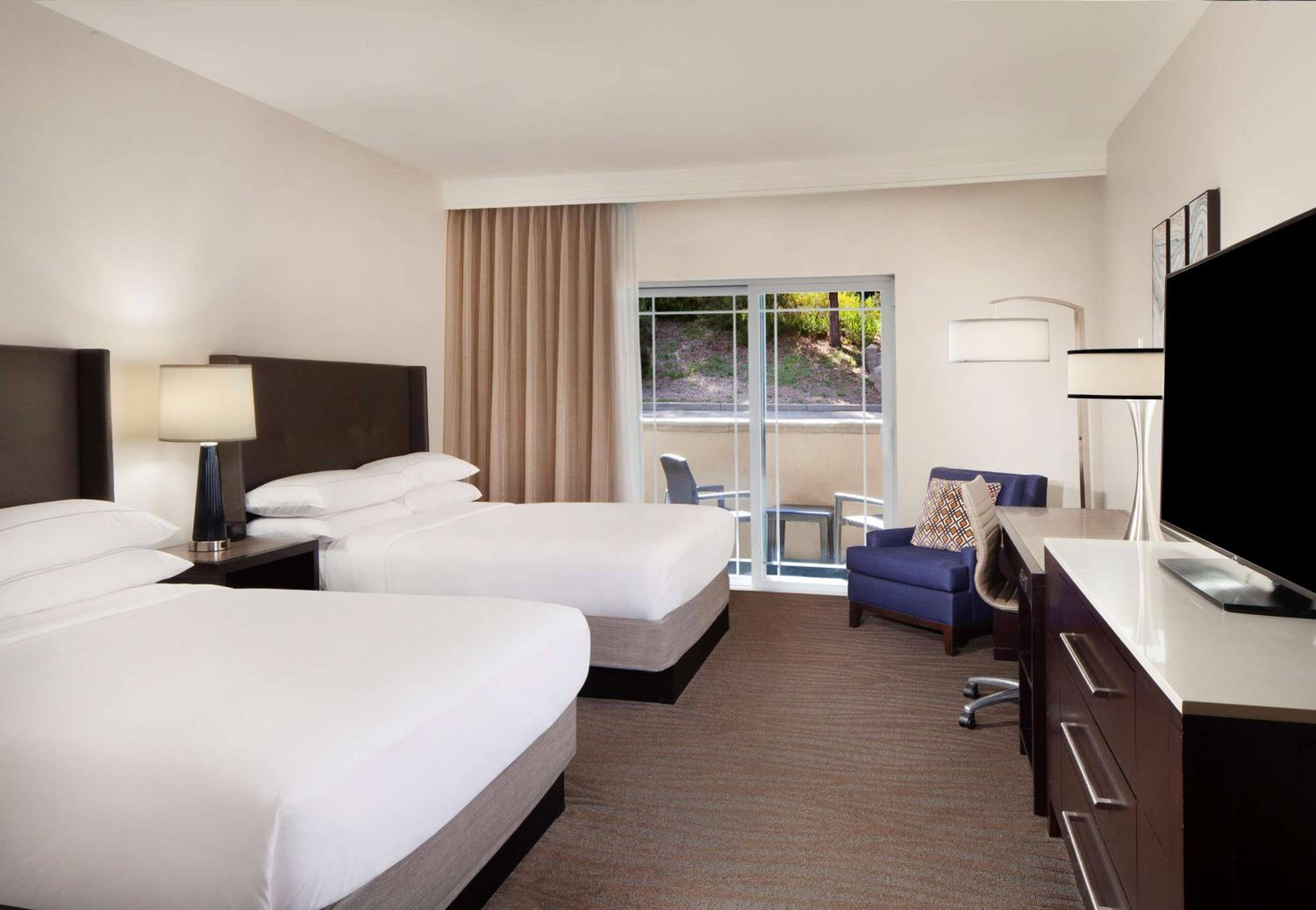 Queen Room with Two Queen Beds with Balcony or Patio - Photo 2