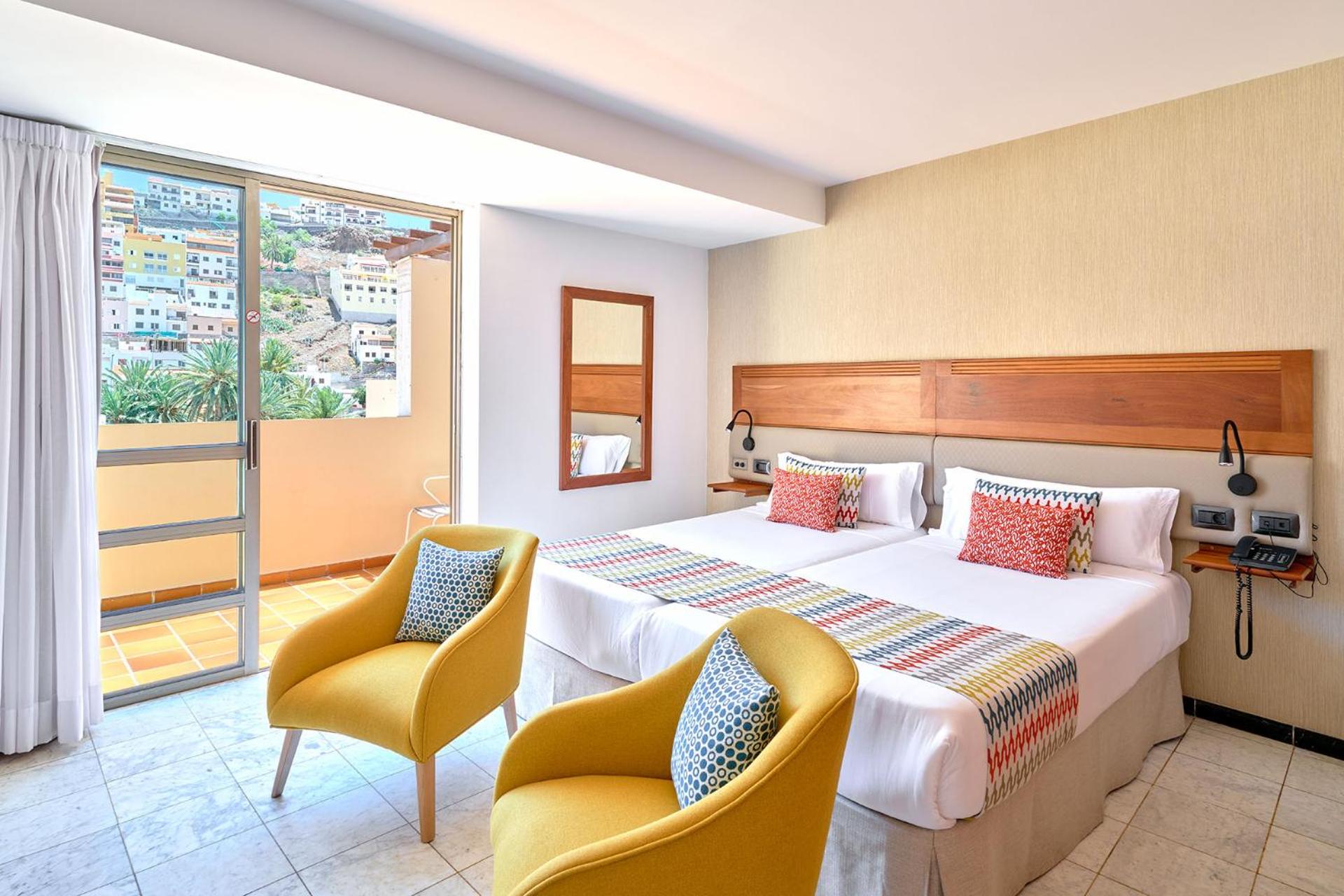Superior Twin Room - Photo 1