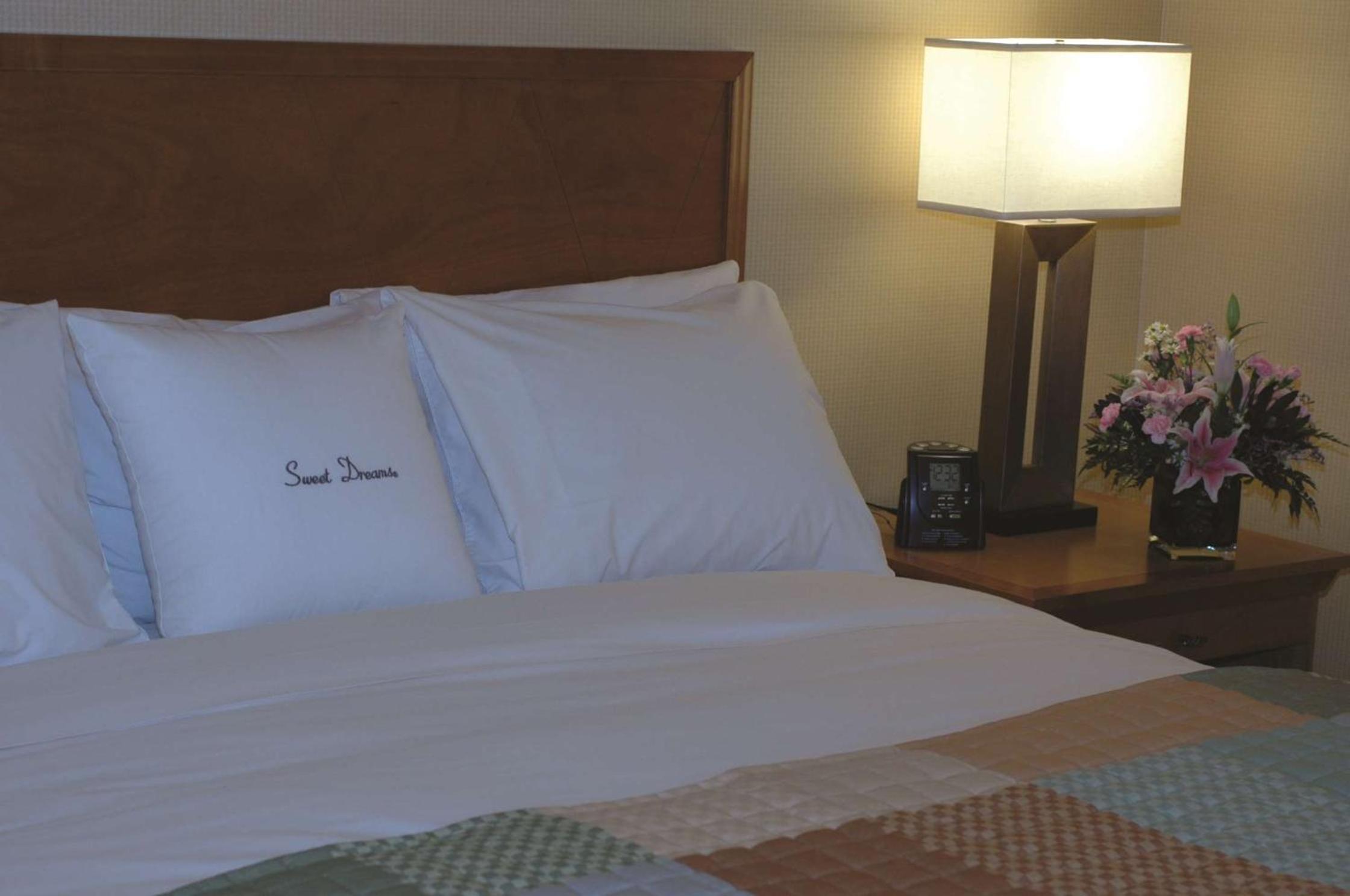 Double Room With Two Double Beds - Non-Smoking - Photo 2