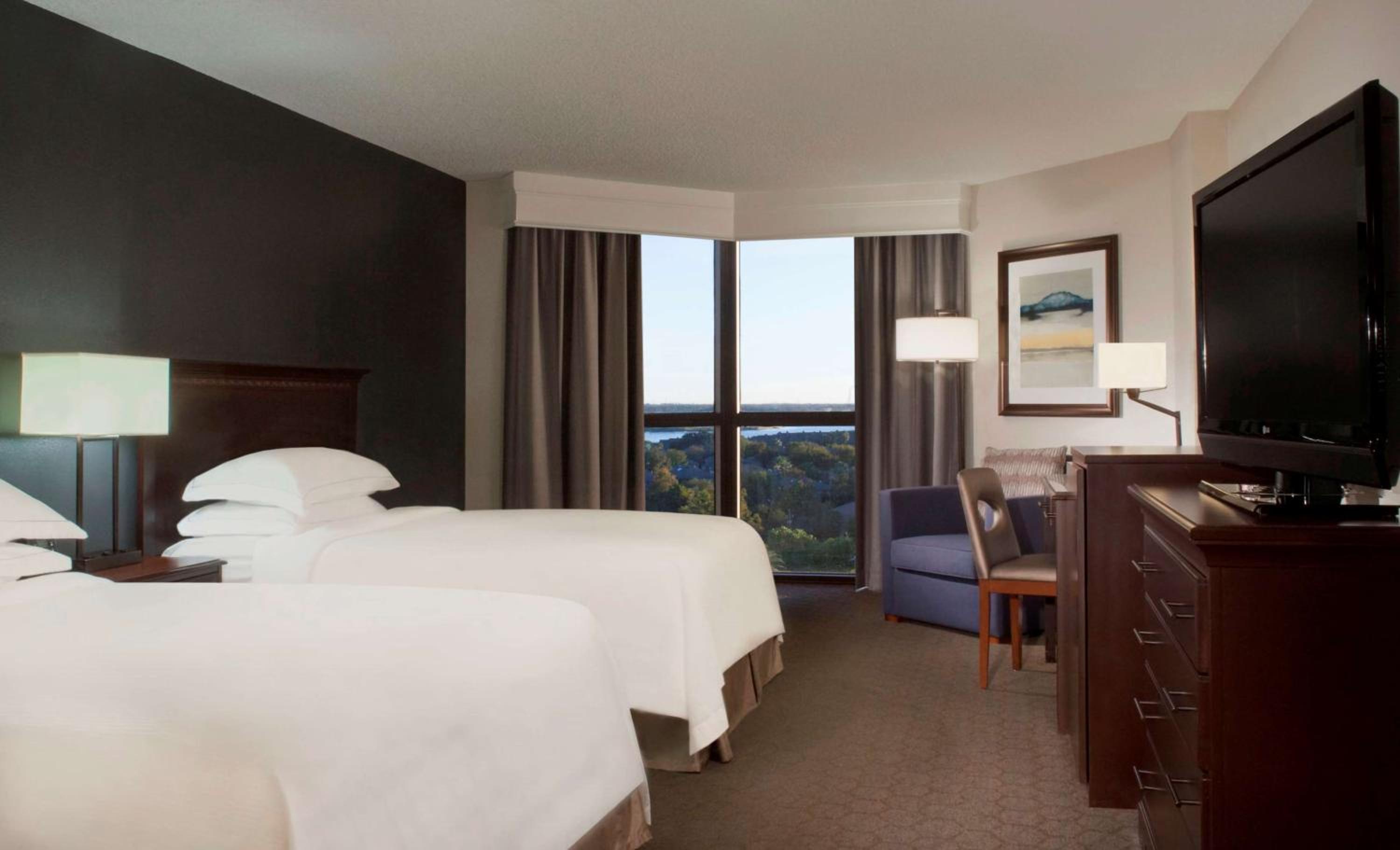 Deluxe Double Room with Two Double Beds - Photo 4