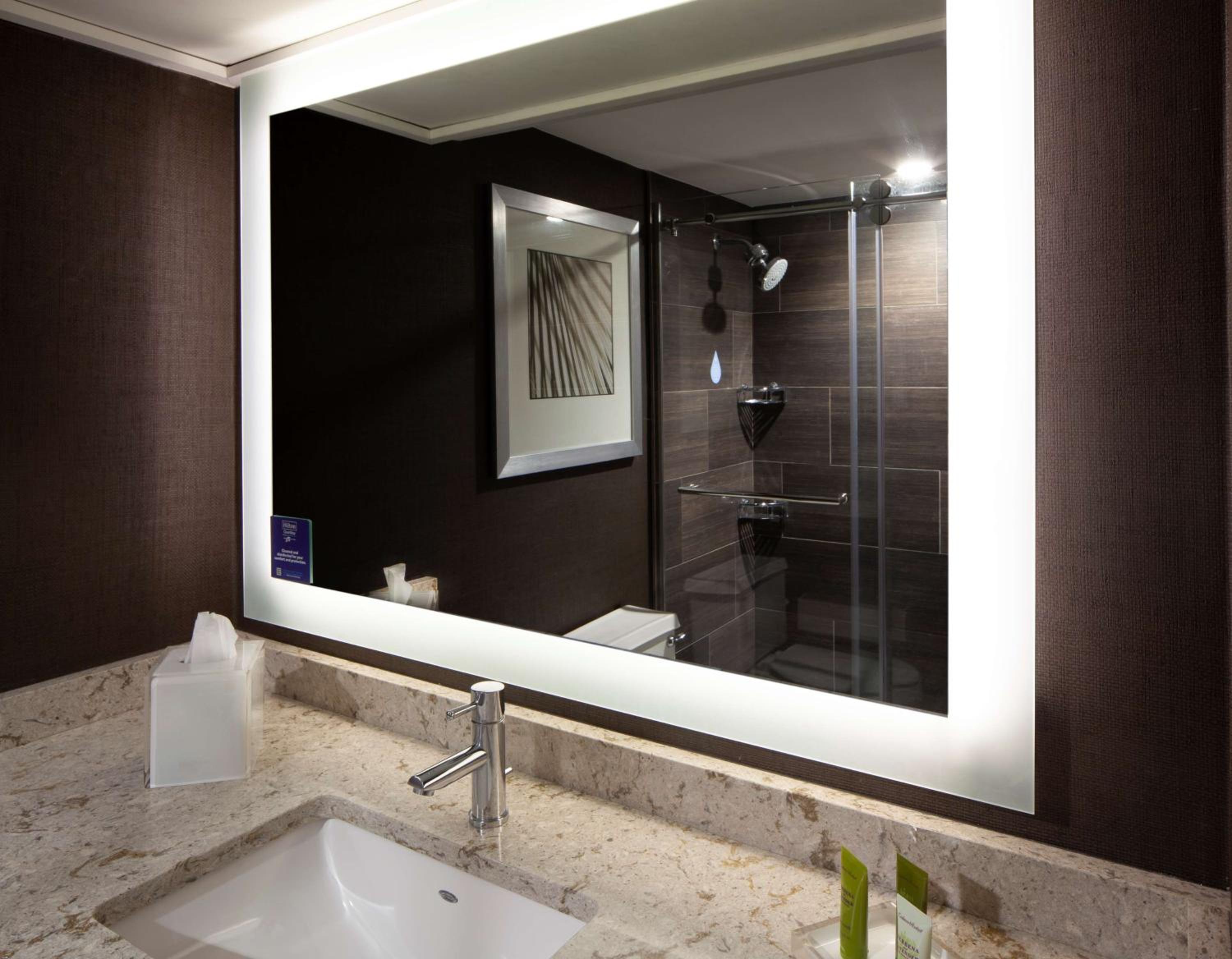Deluxe King Room - High Floor - Photo 6