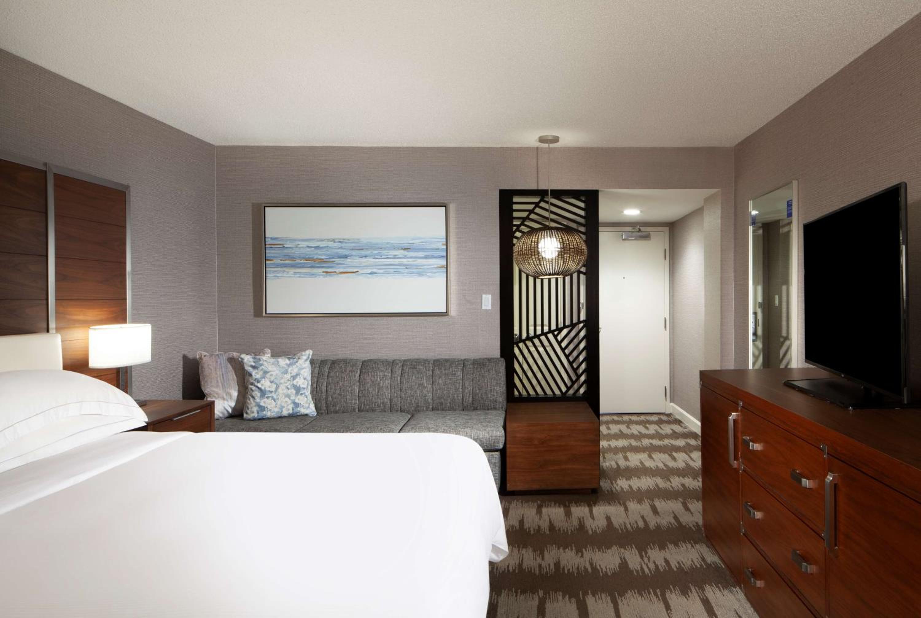 Deluxe King Room - High Floor - Photo 2
