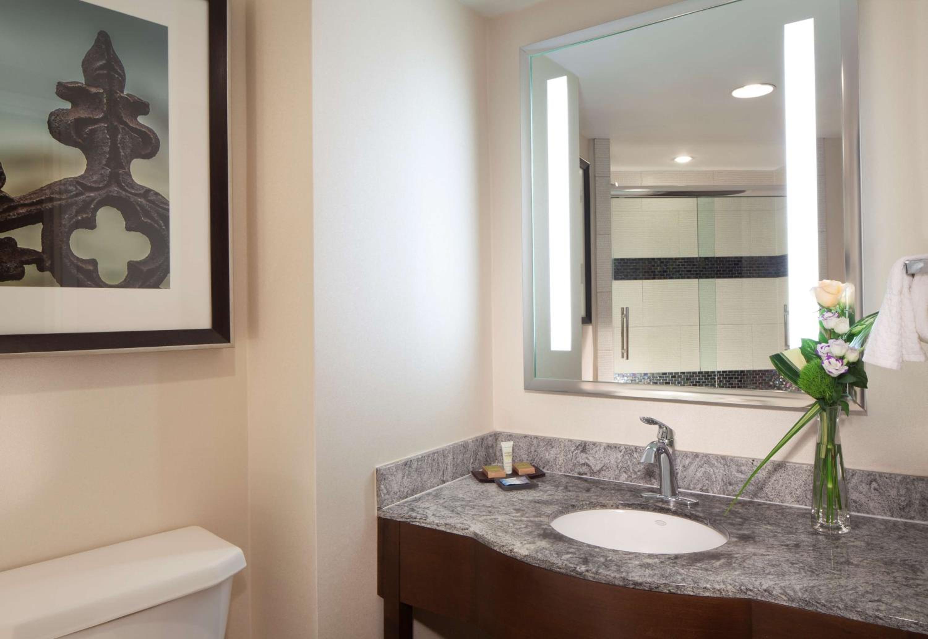 King Room with Panoramic View - Photo 2