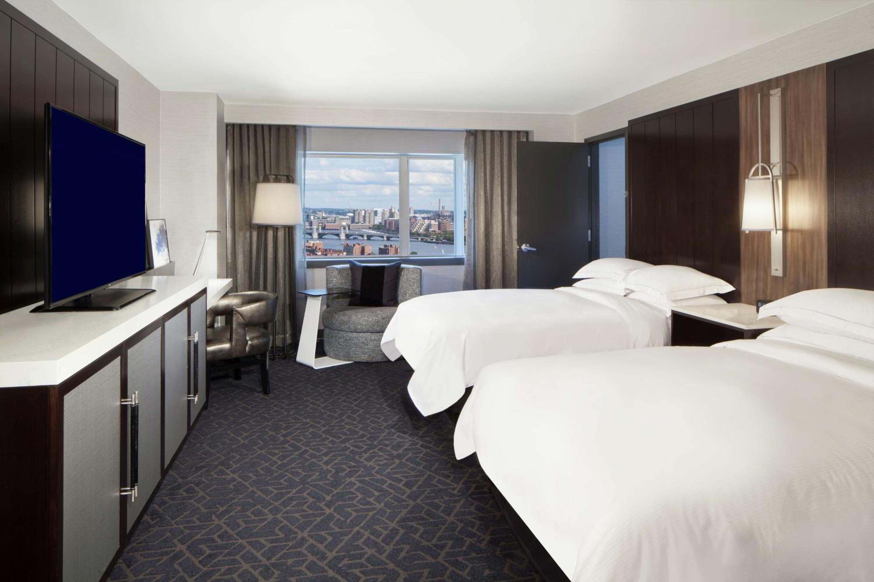Superior Double Room with Two Double Beds
