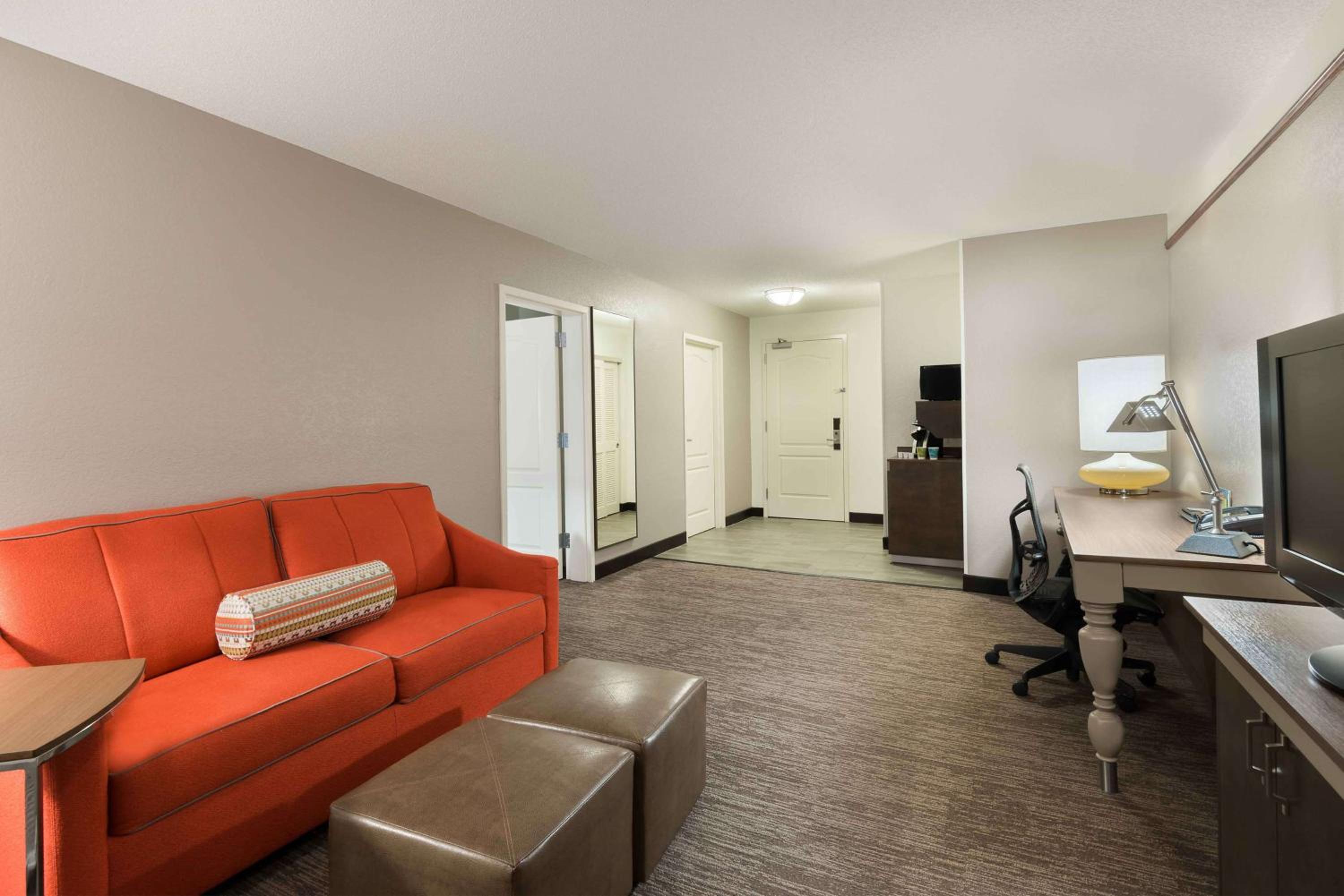 One-Bedroom King Suite with Sofa Bed - Photo 1