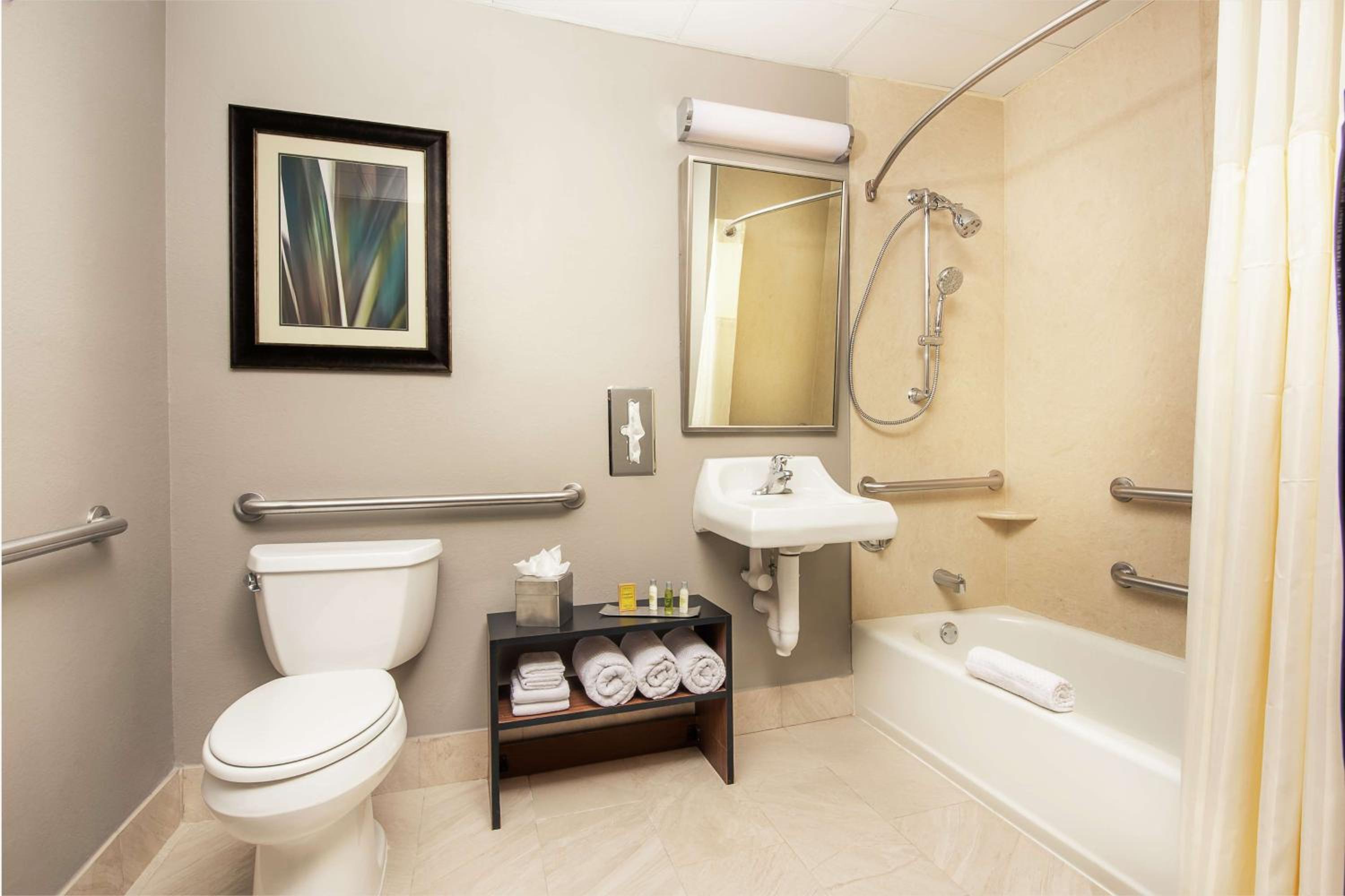 Double Room - Disability Access - Photo 3