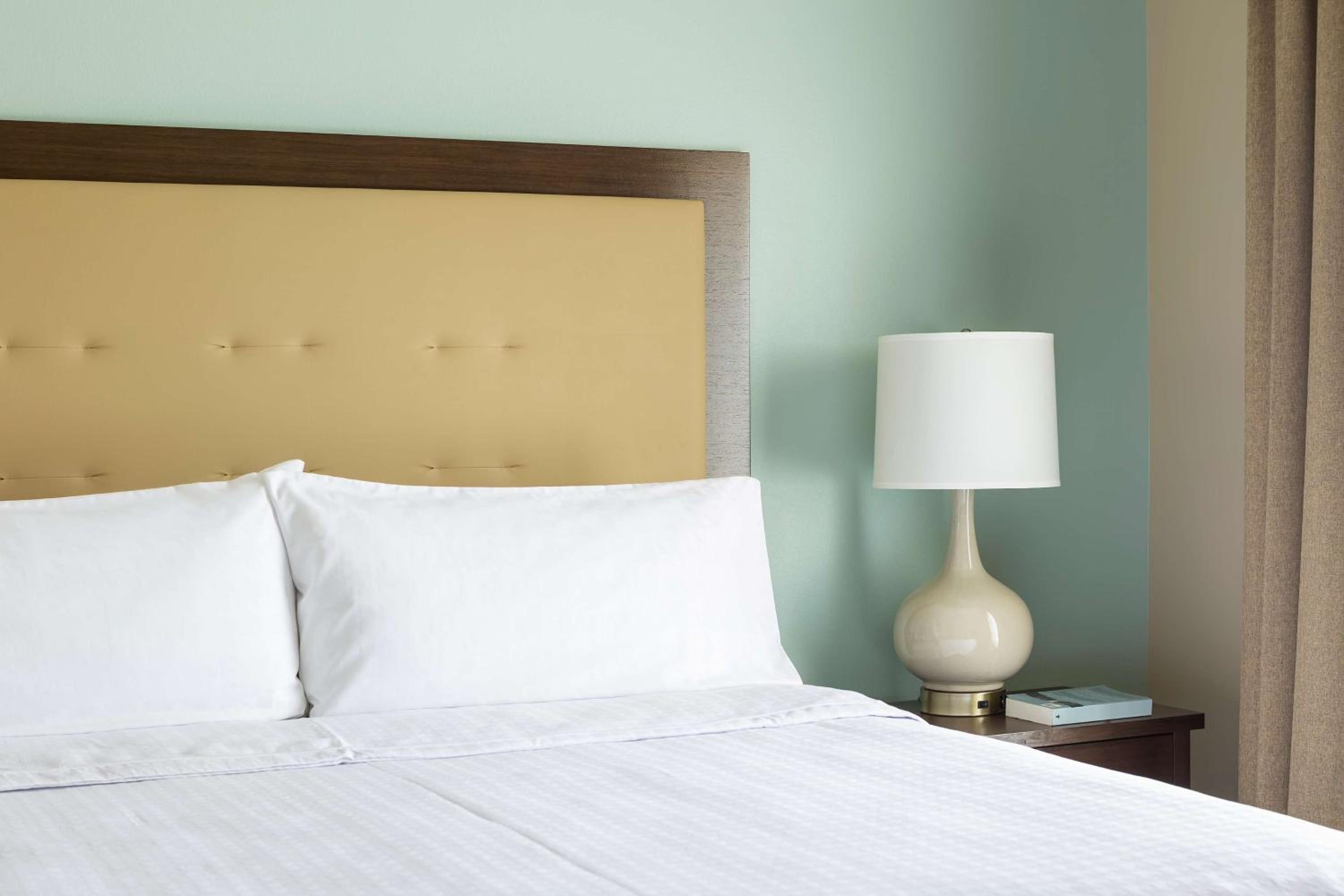 Two-Bedroom King Suite - Non-Smoking