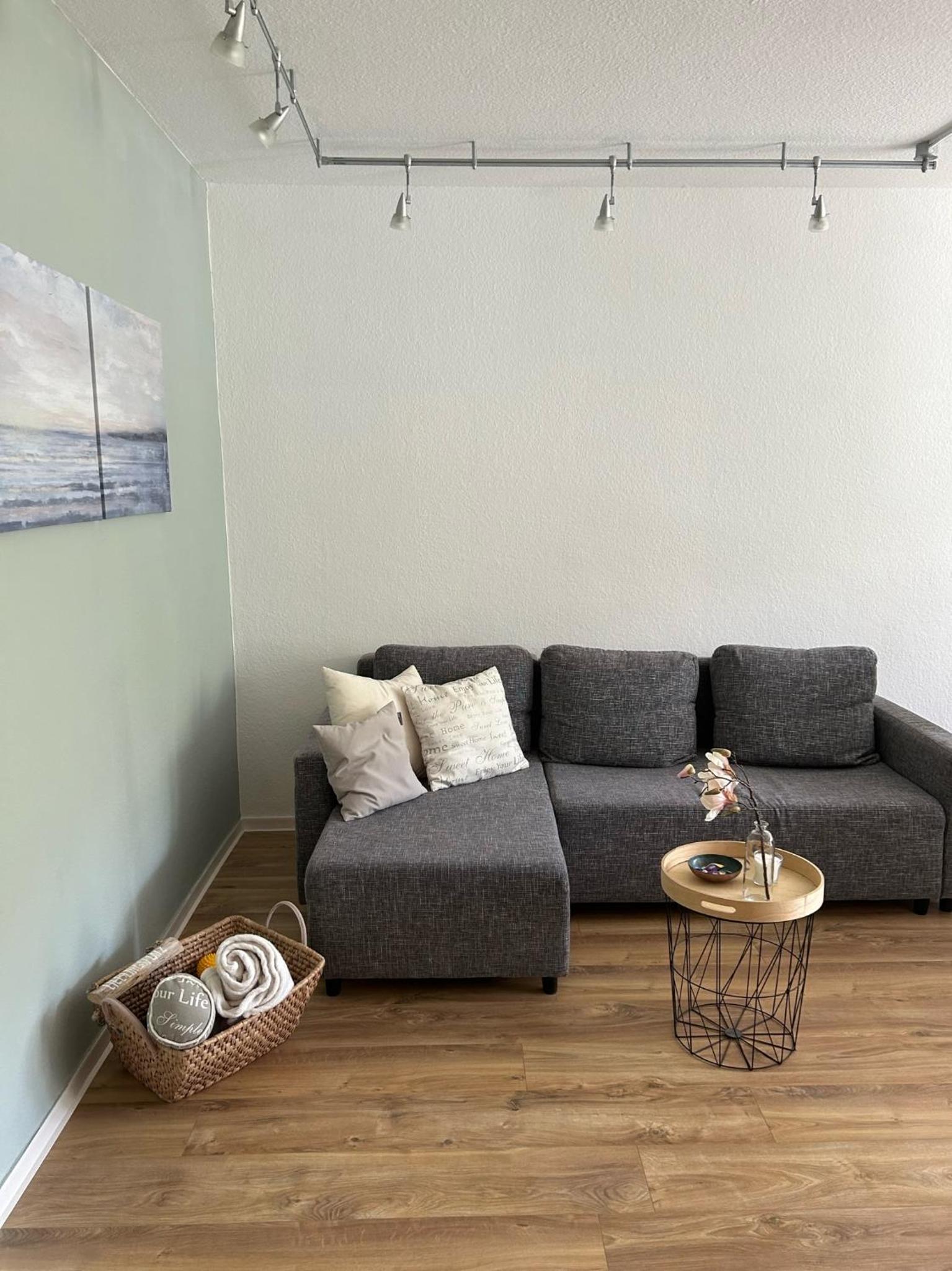 One-Bedroom Apartment photo 2