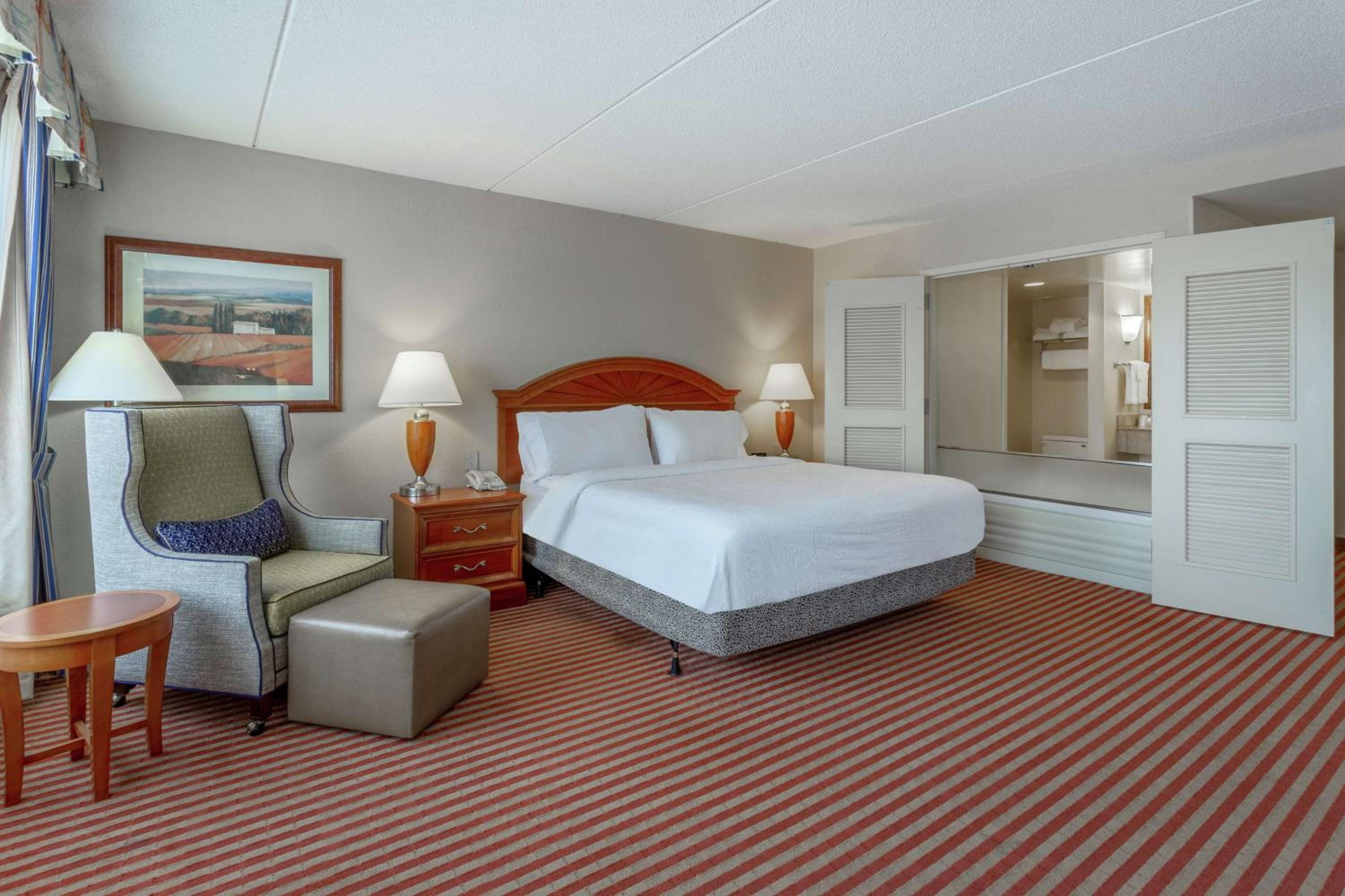 King Room with Whirlpool