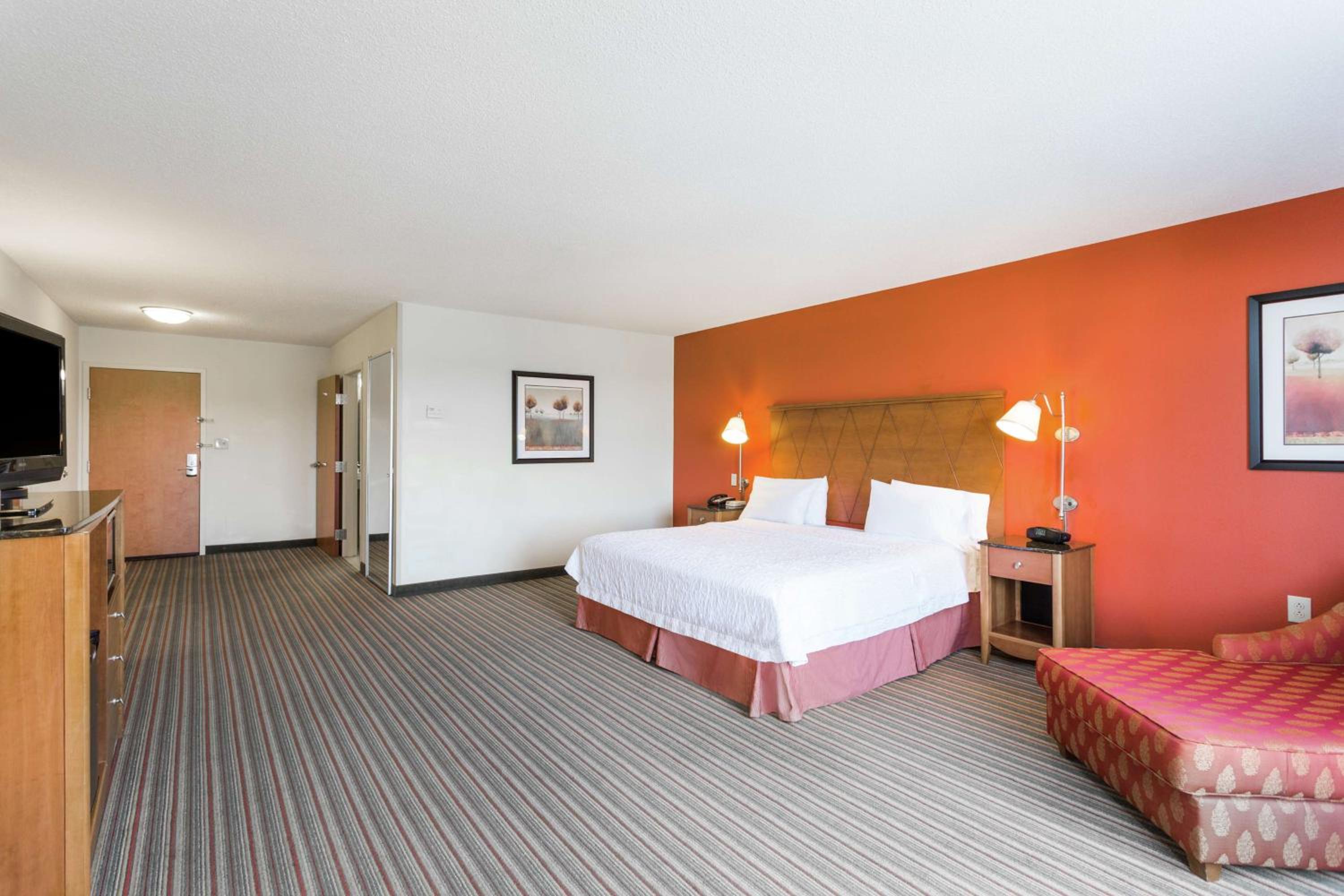 King Room - Mobility Access/Non-Smoking - Photo 4