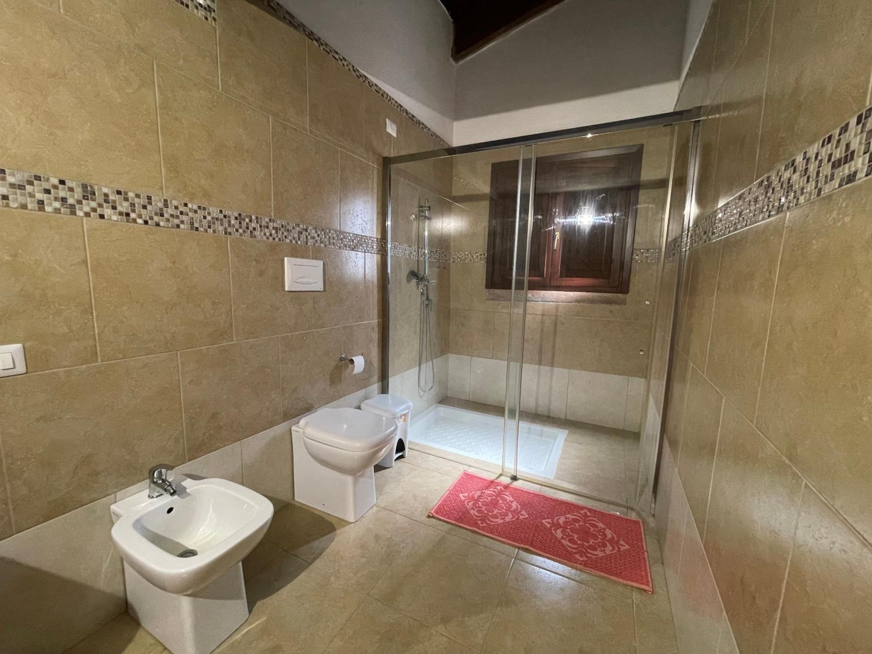 Deluxe Apartment photo 3